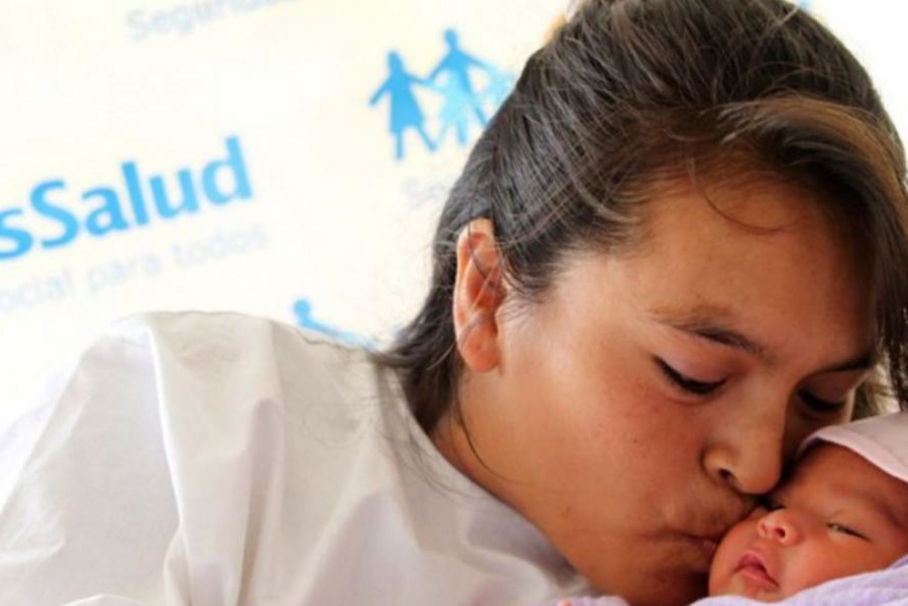 Essalud destinó importante suma para pago de subsidios por maternidad. Foto: Andina/Difusión