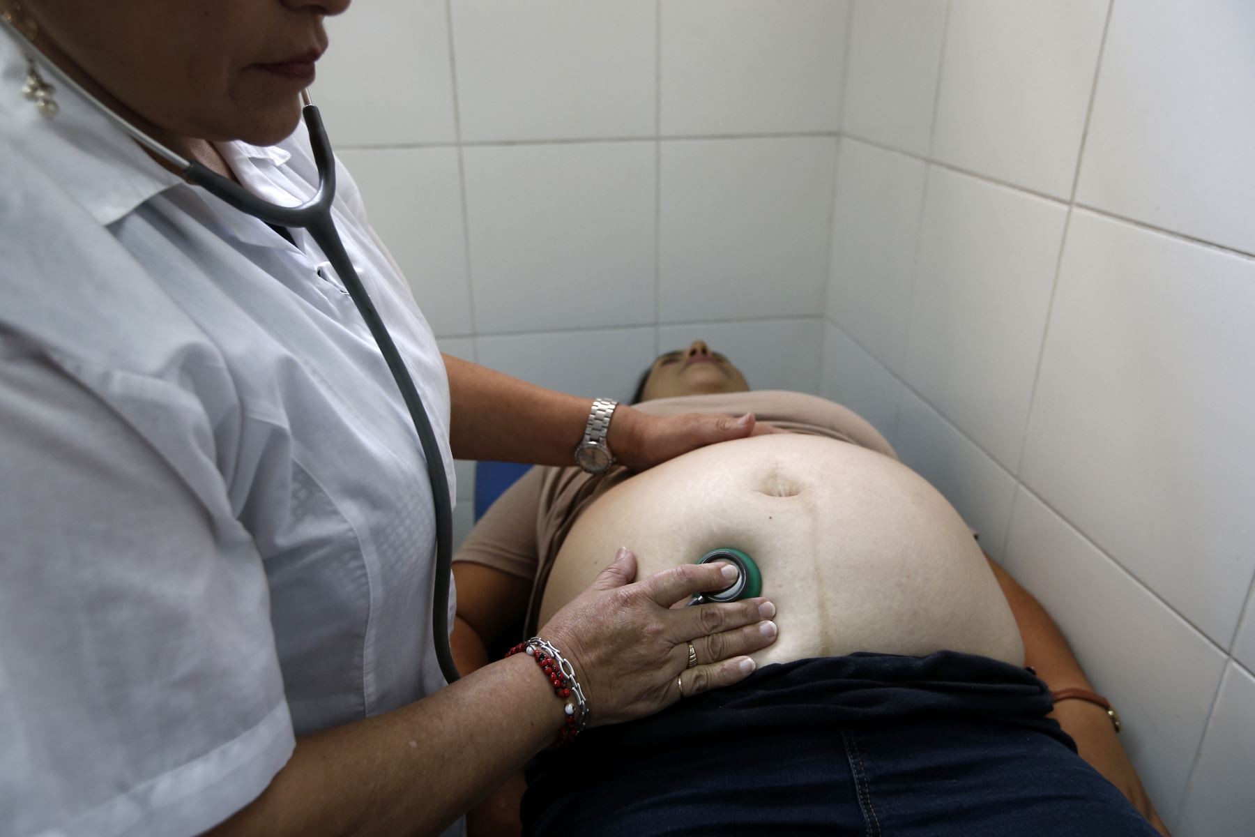 Muertes maternas se reducen en 51 % a nivel nacional
