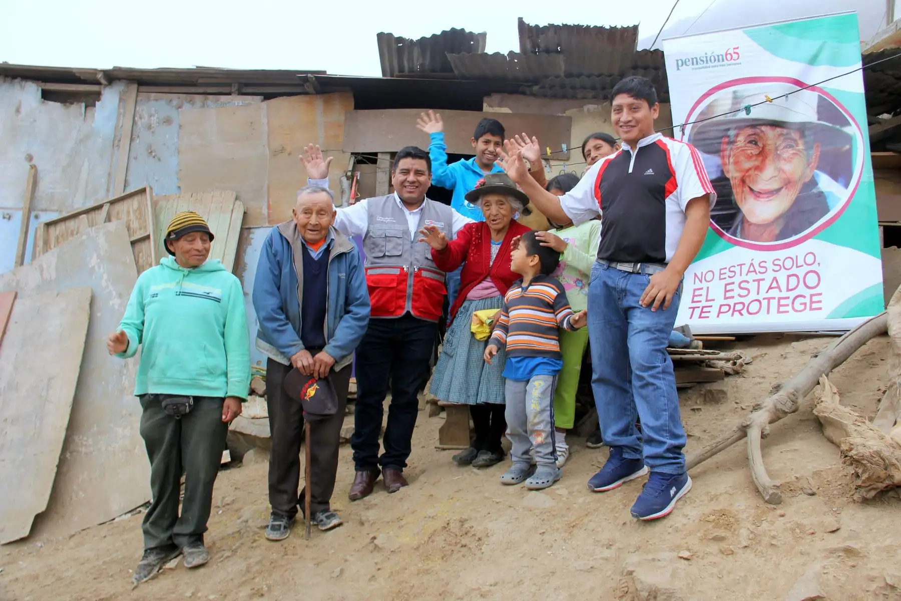Madre centenaria recibe saludo de Pensión 65 en su día. Foto: Andina/difusión
