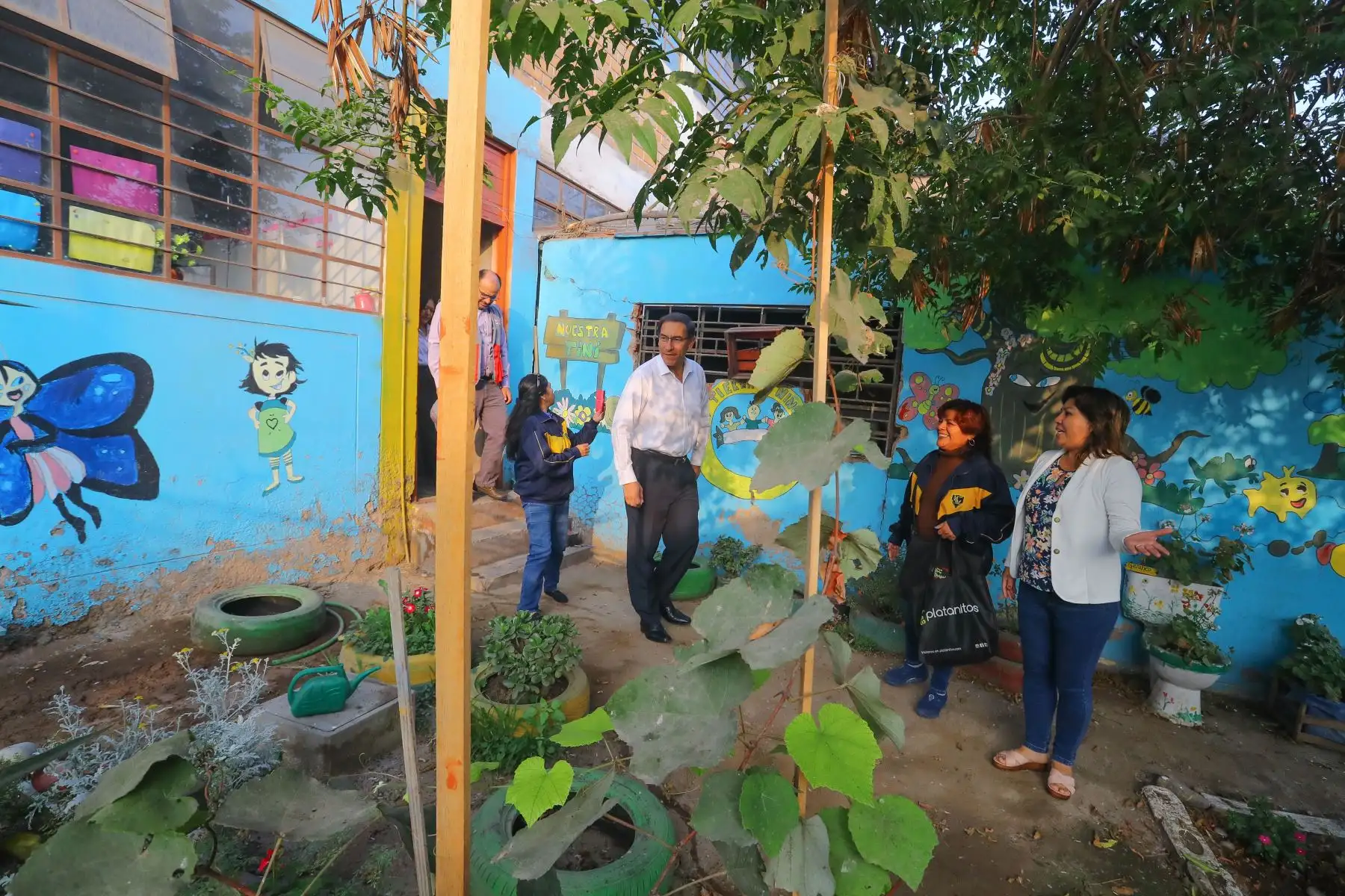 Presidente Vizcarra supervisa IE 501 Monseñor Damaso Labergere en La Victoria. Foto: ANDINA/Prensa Presidencia
