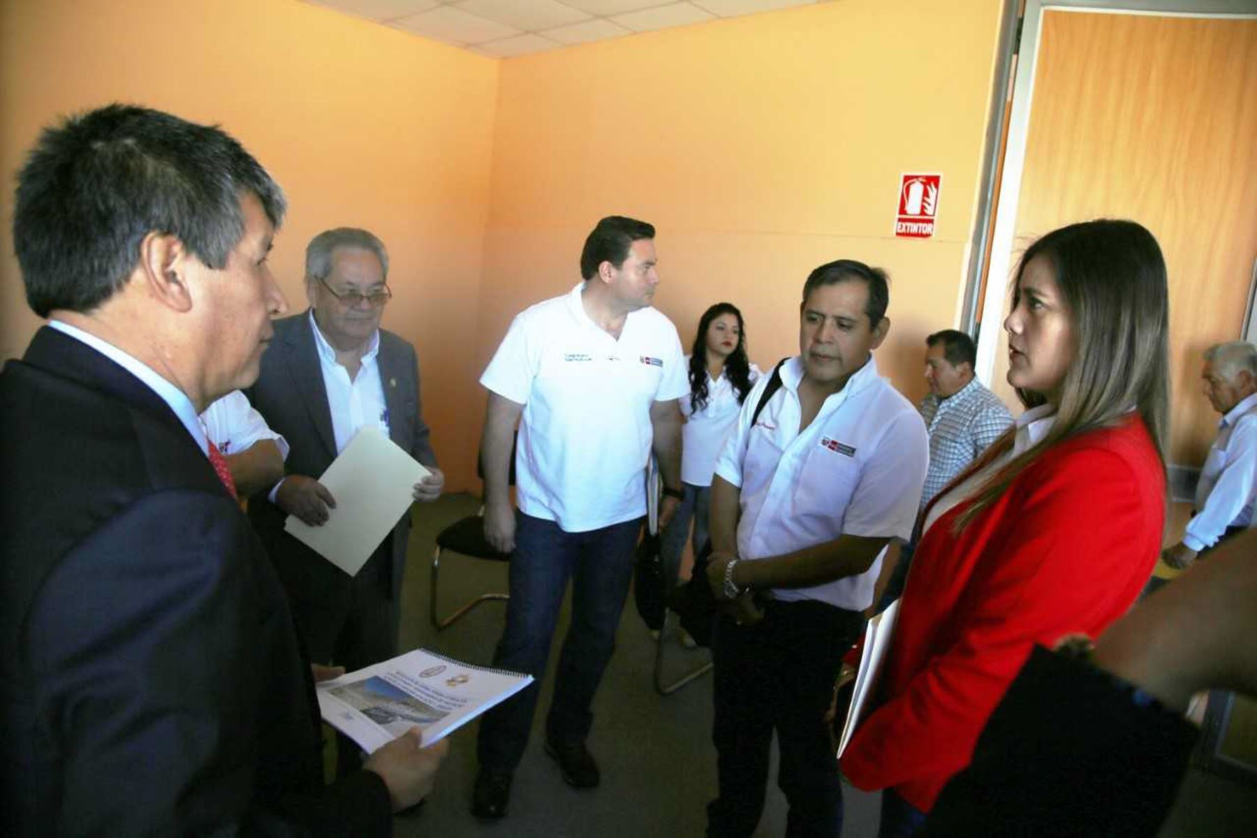 Autoridades regionales de Arequipa y Ayacucho impulsan proyecto de riego. ANDINA/Difusión