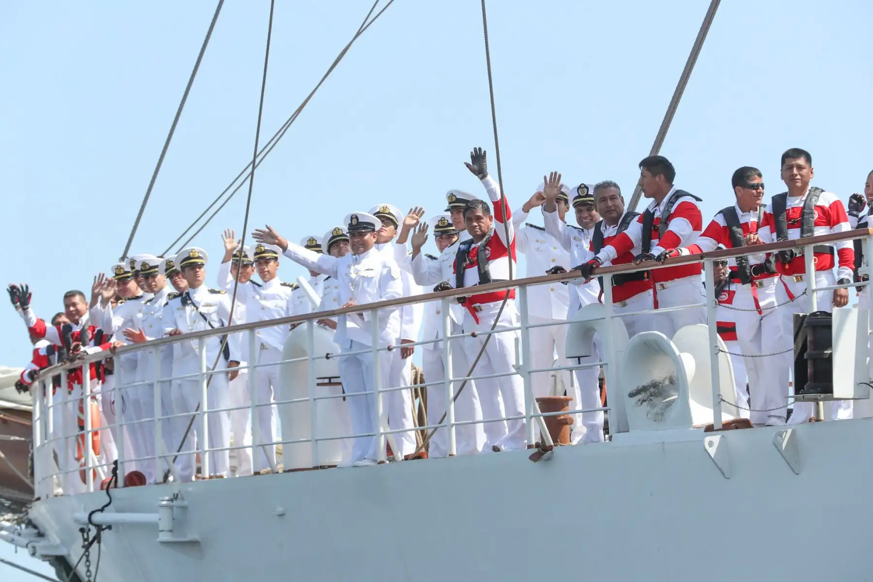 BAP Unión en su tercer viaje de instrucción al extranjero. Foto: ANDINA/Mindef.