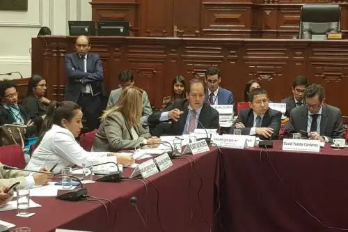El director ejecutivo de la Autoridad para la Reconstrucción Con Cambios (ARCC), Edgar Quispe Remón, afirmó que la propuesta para modificar la ley vigente tiene por objetivo simplificar los procedimientos para la transferencia de recursos a las unidades ejecutoras.