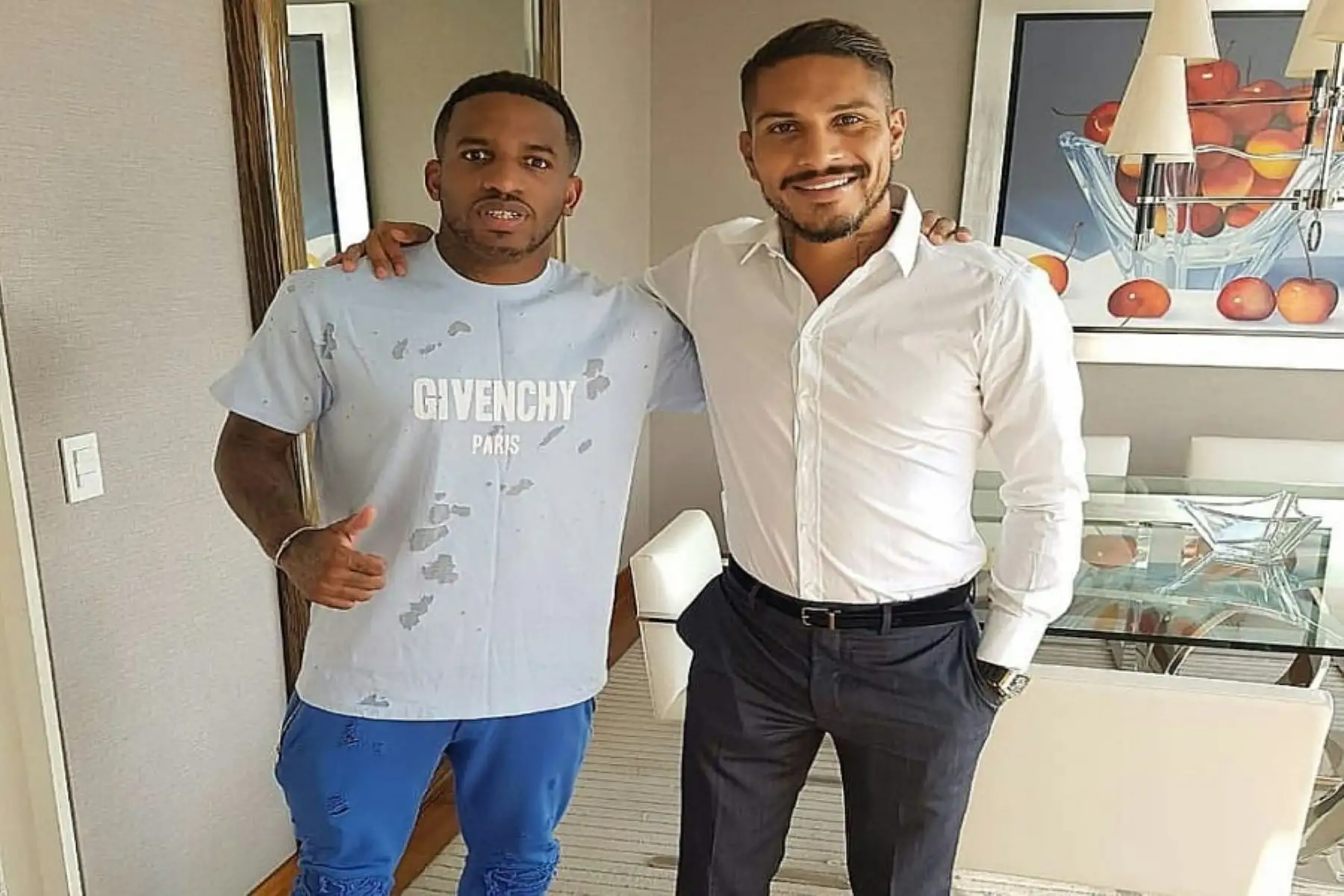 Farfán fue uno de los primeros que mostró su apoyo al capitán Paolo Guerrero.