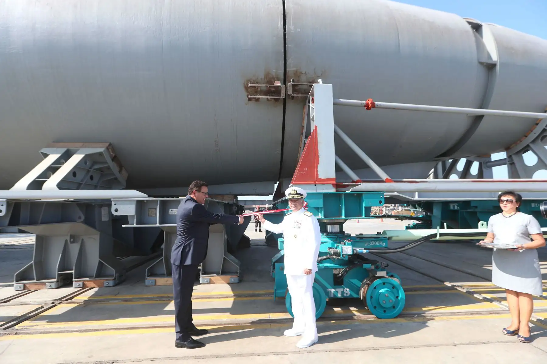 El proyecto de modernización incluye realizar un gran salto tecnológico, el cual implica el cambio de compartimento de comando, nuevos sistemas de control de tiro, sistemas de propulsión, "overhaul" del sistema eléctrico, entre otros. Foto: Mindef.