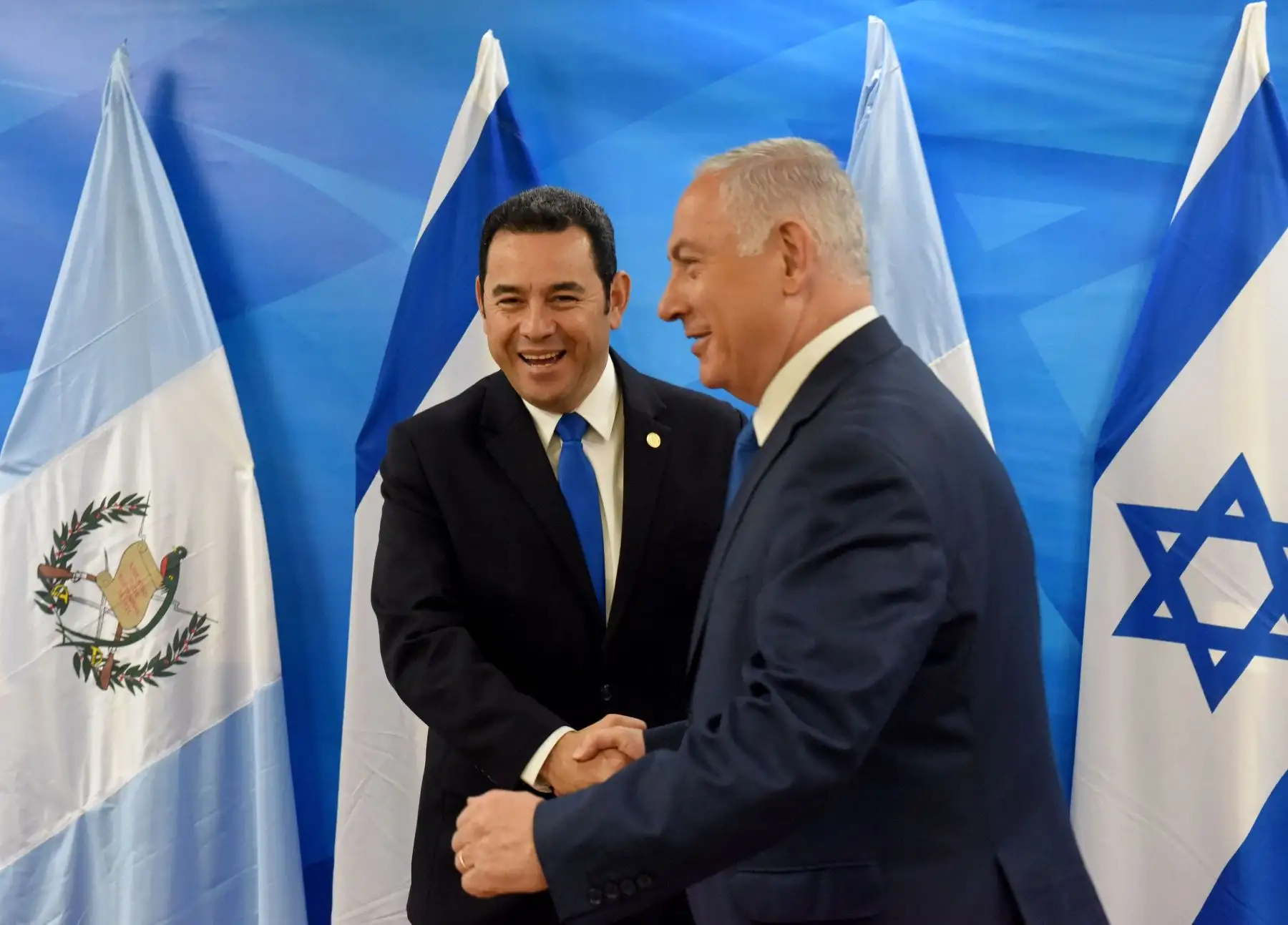 Presidente de Guatemala, Jimmy Morales y el Primer Ministro israelí Benjamin Netanyahu Foto: AFP
