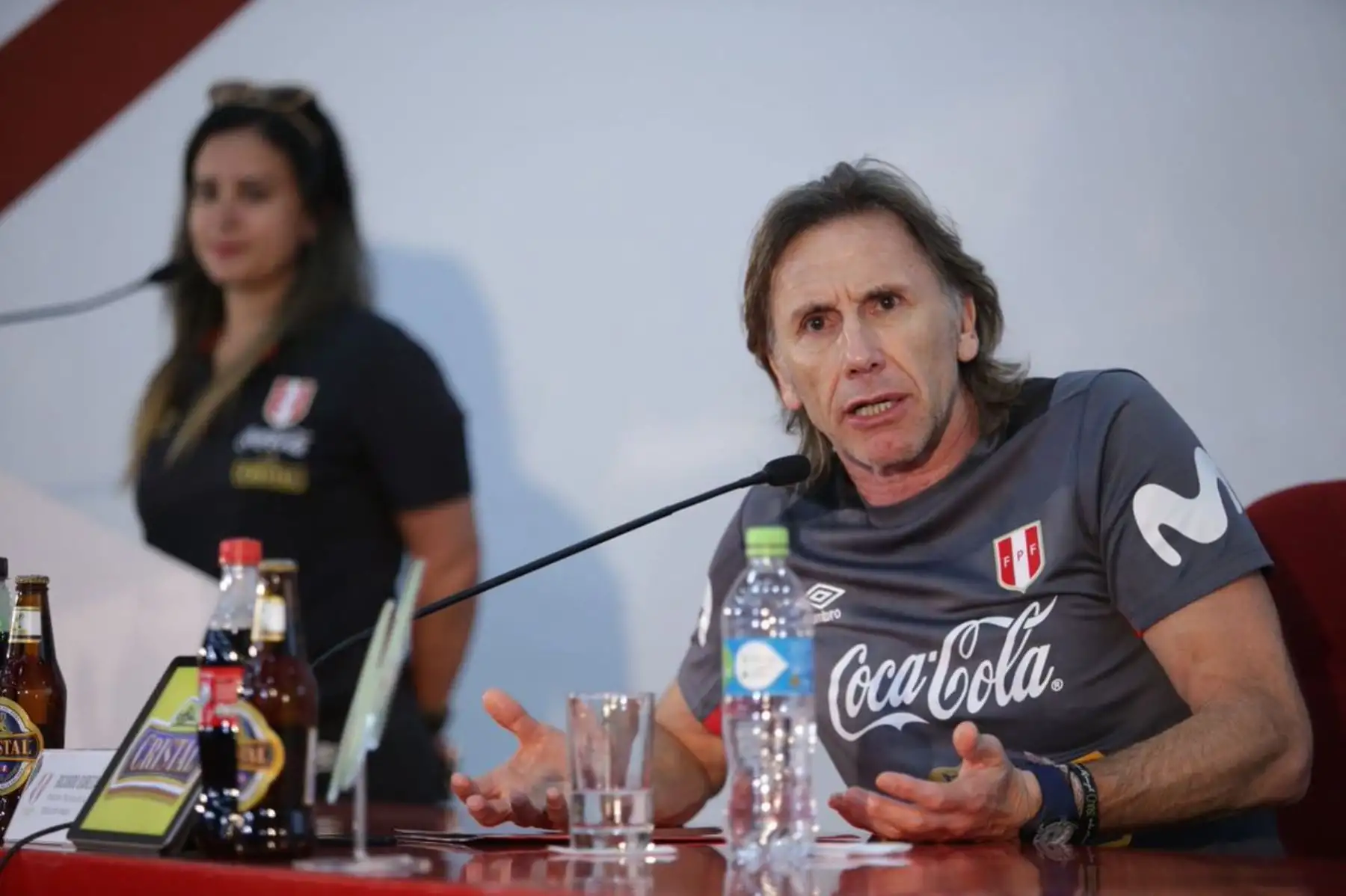 Conferencia de prensa de Ricardo Gareca. Foto: FPF.