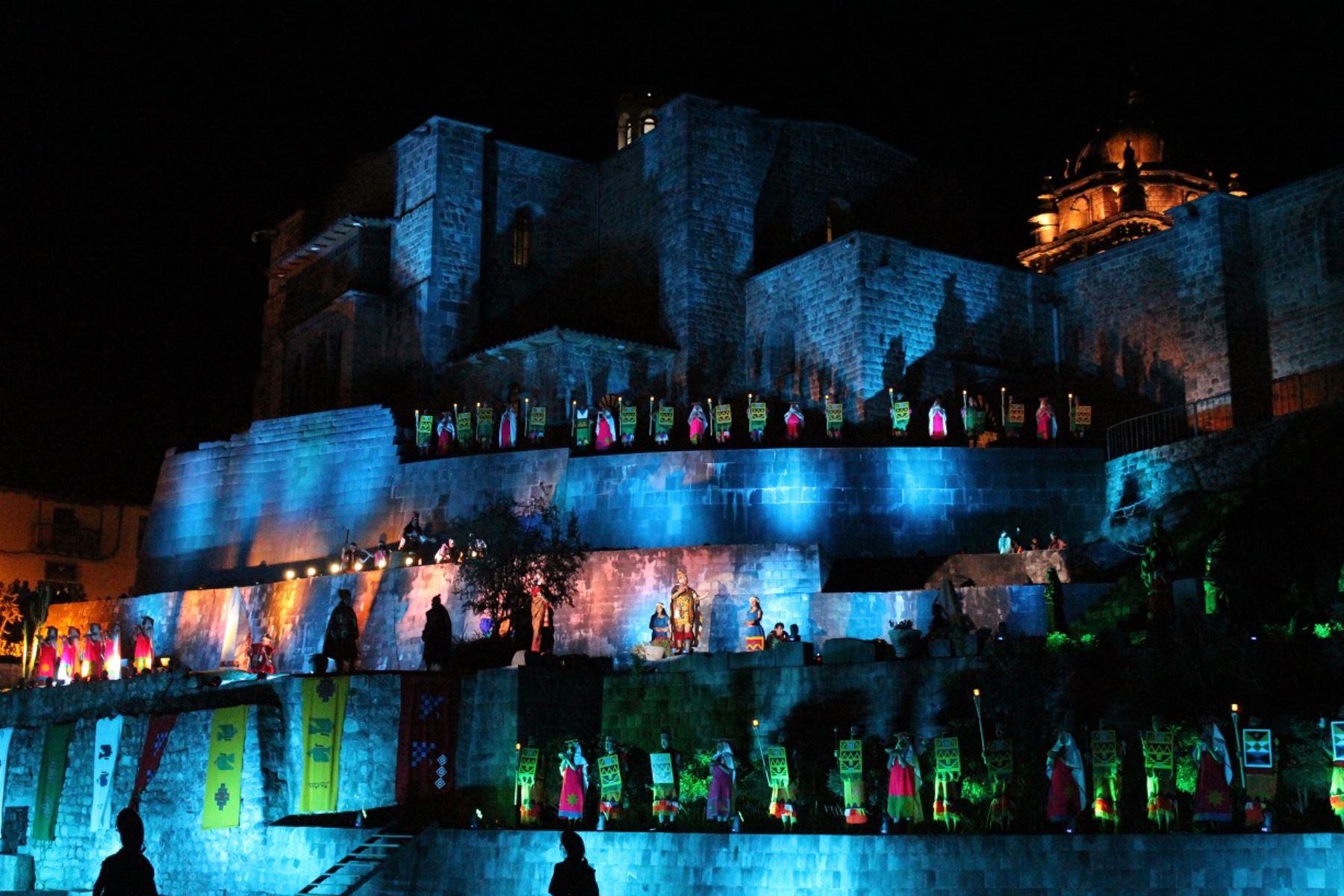 Con una espectacular escenificación Inca Cusco invita a turistas a participar de sus fiestas jubilares. ANDINA/Percy Hurtado