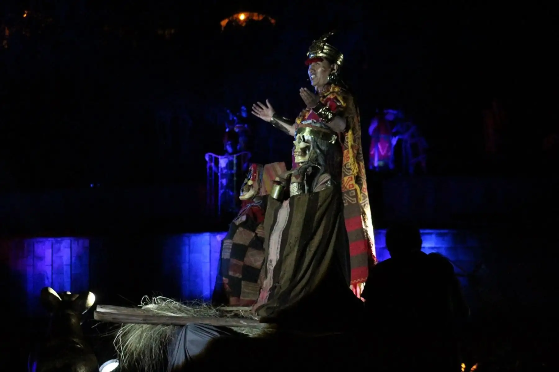 Con una espectacular escenificación Inca Cusco invita a turistas a participar de sus fiestas jubilares. ANDINA/Percy Hurtado