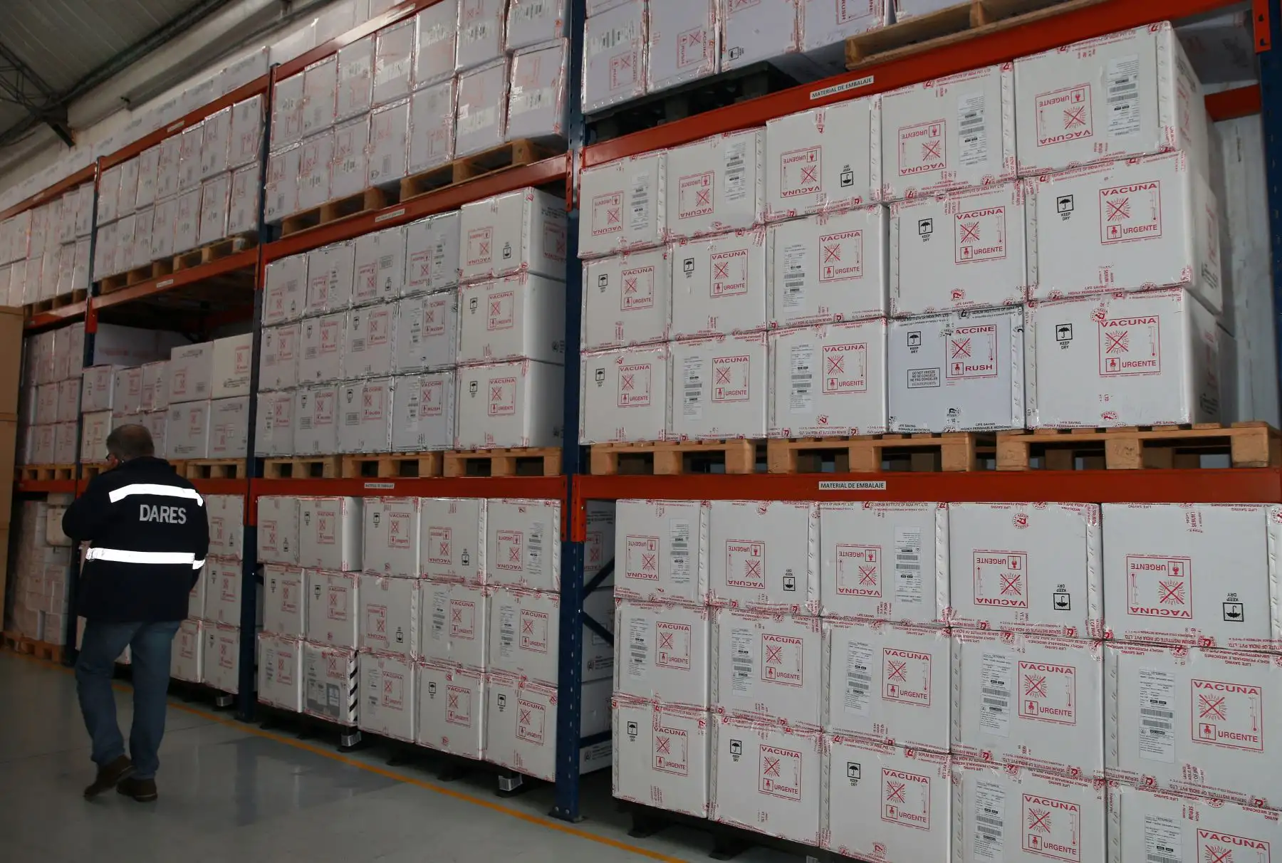 La distribución de vacunas contra la influenza para todas las regiones del país, supera un  monto de S/ 194.3 millones .Foto: ANDINA/Norman Córdova