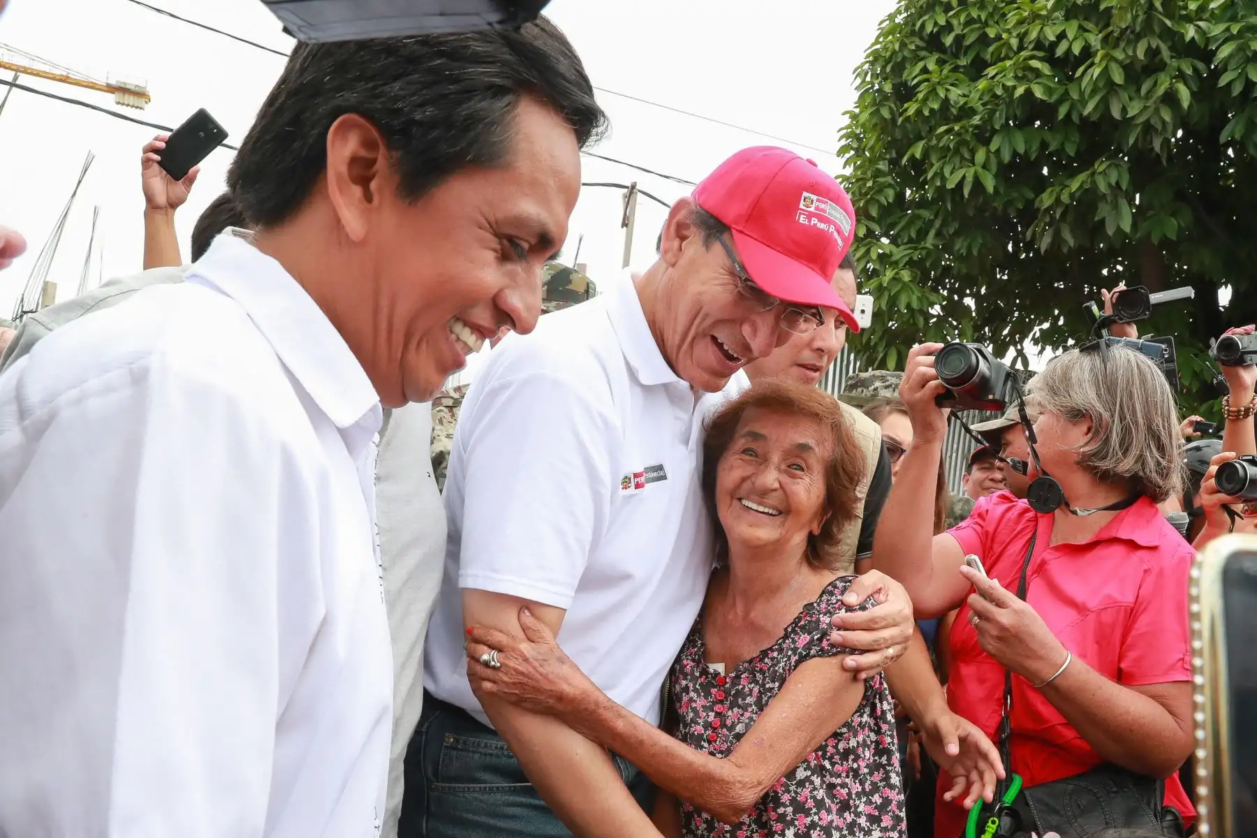 El presidente Martín Vizcarra inspeccionó el avance de la construcción del nuevo Hospital César Garayar, obra que beneficiará a más de 300 mil habitantes de la región Loreto.Foto:ANDINA/Prensa Presidencia