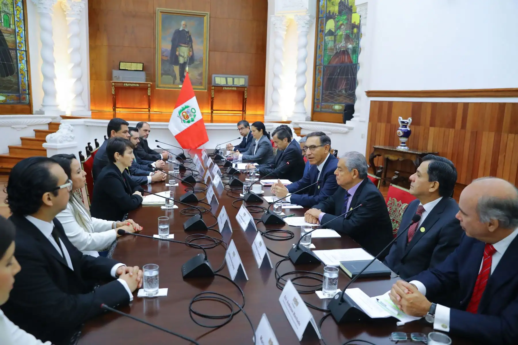 El presidente Martín Vizcarra se reúne con la Comisión Gafilat, que combate el lavado de activos y el financiamiento al terrorismo.Foto: ANDINA/Prensa Presidencia