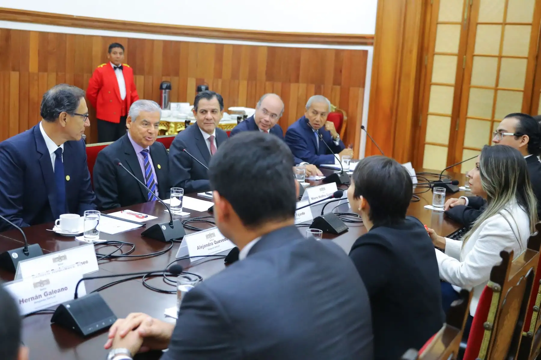 El presidente Martín Vizcarra se reúne con la Comisión Gafilat, que combate el lavado de activos y el financiamiento al terrorismo.Foto: ANDINA/Prensa Presidencia