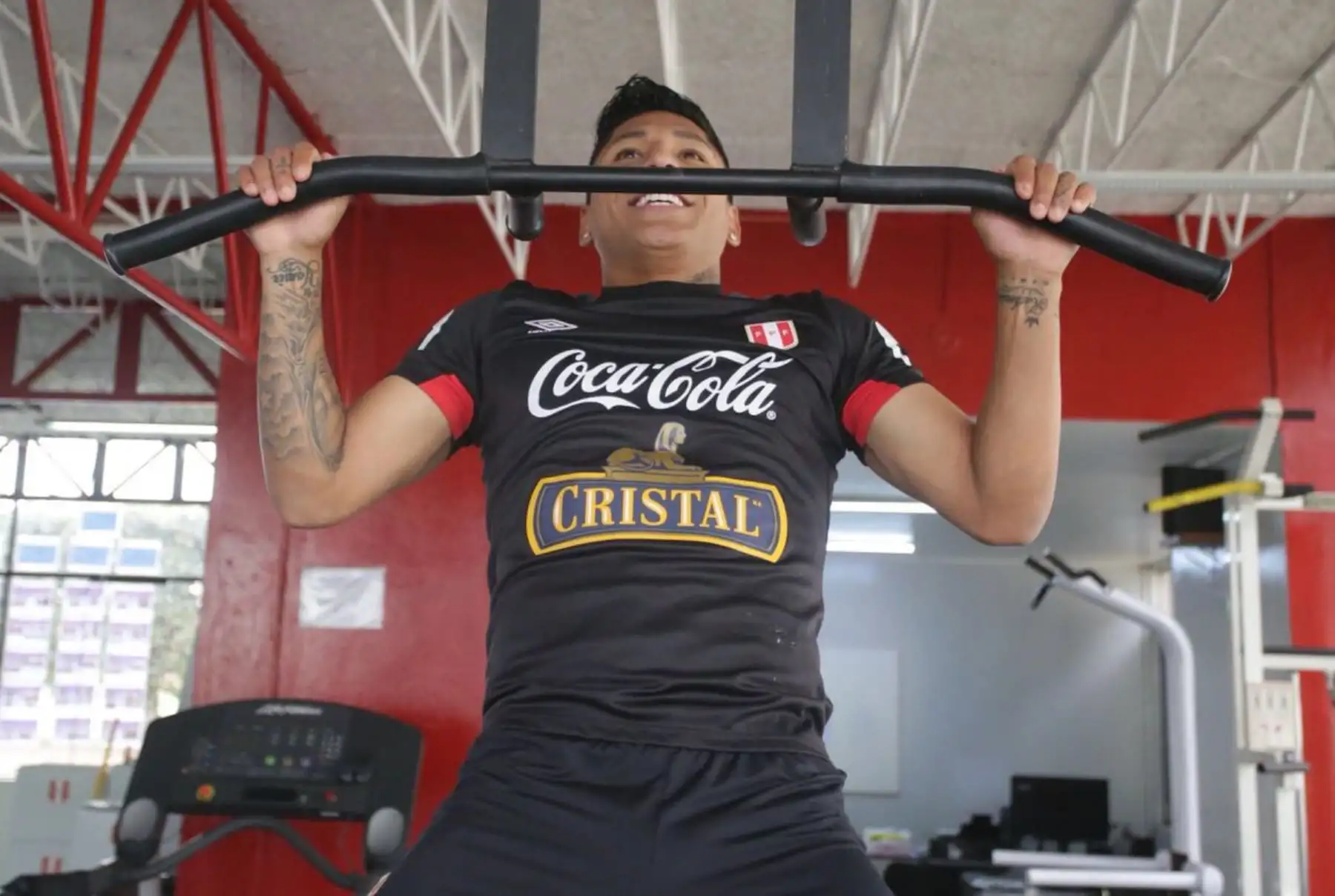 Entrenamiento de los seleccionados de fútbol en el gimnasio de la Videna. Foto: ANDINA/FPF.