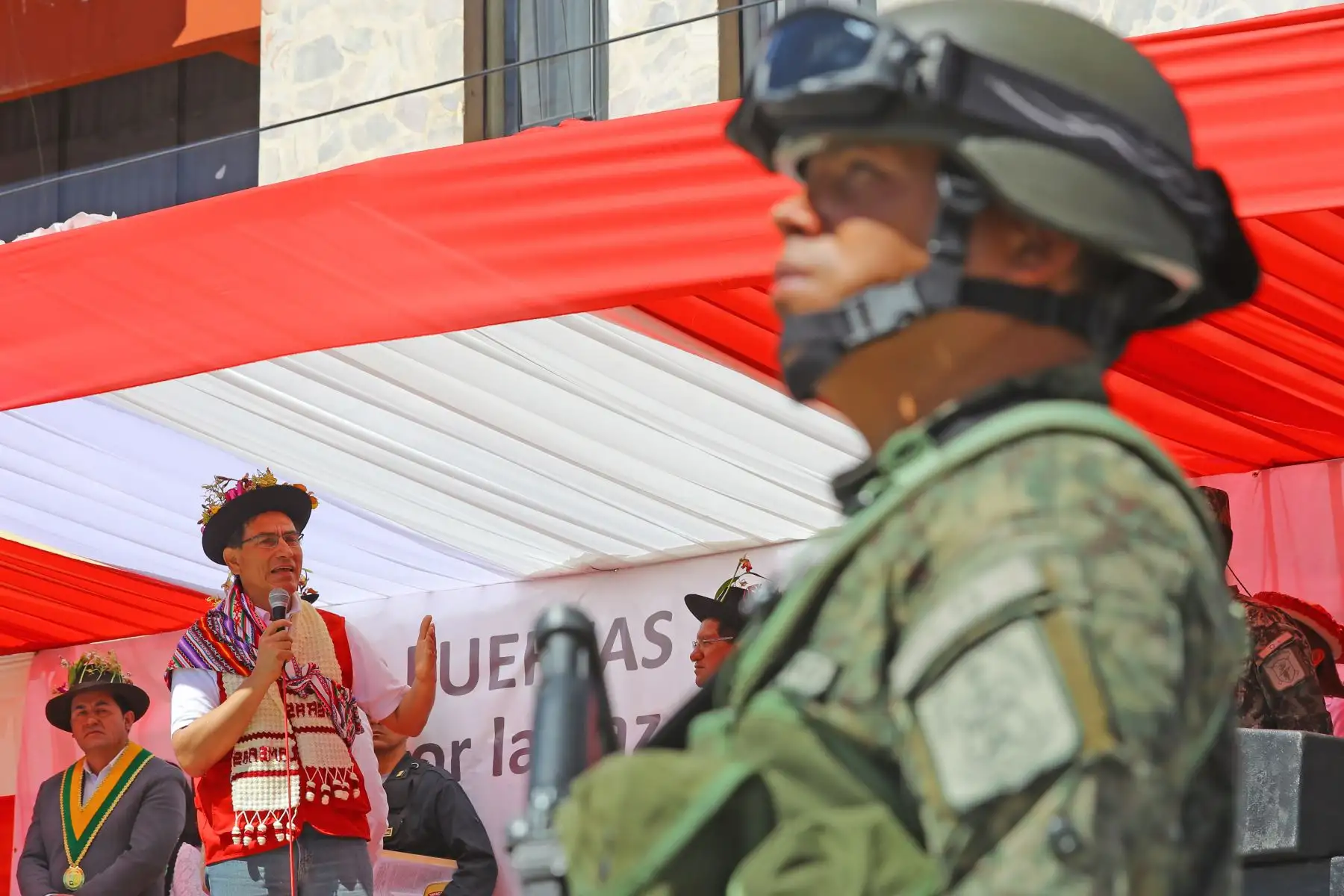 Presidente de la República, Martín Vizcarra, verifica atenciones en la Acción Cívica Multisectorial en la localidad de Pampas, Huancavelica. Foto: ANDINA/Prensa Presidencia.