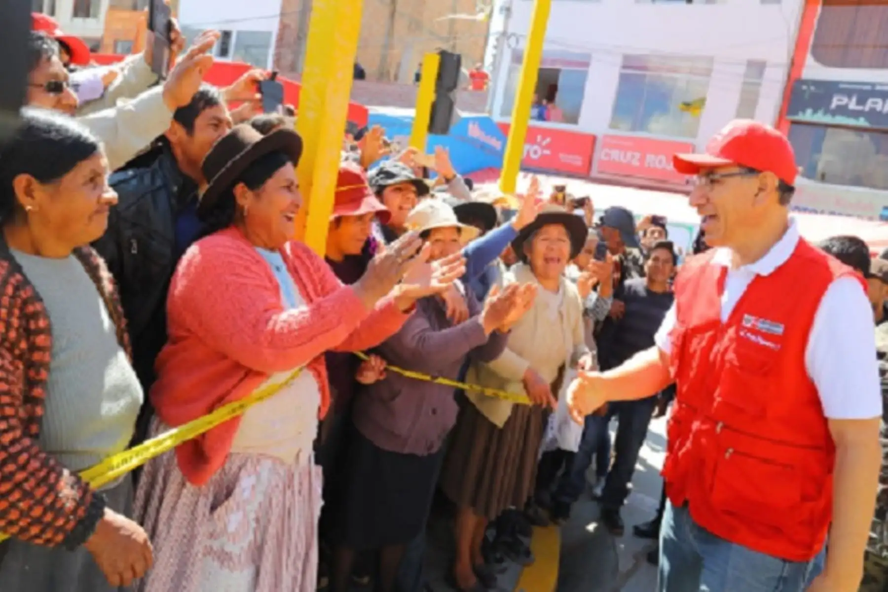 Tayacaja declara “Huésped Ilustre y Visitante Distinguido” a presidente Martín Vizcarra.
