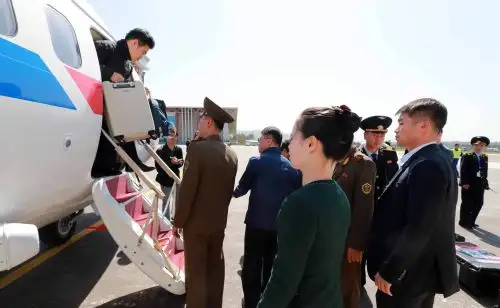 Periodistas viajan a desmantelamiento de centro nuclear norcoreano Foto: AFP