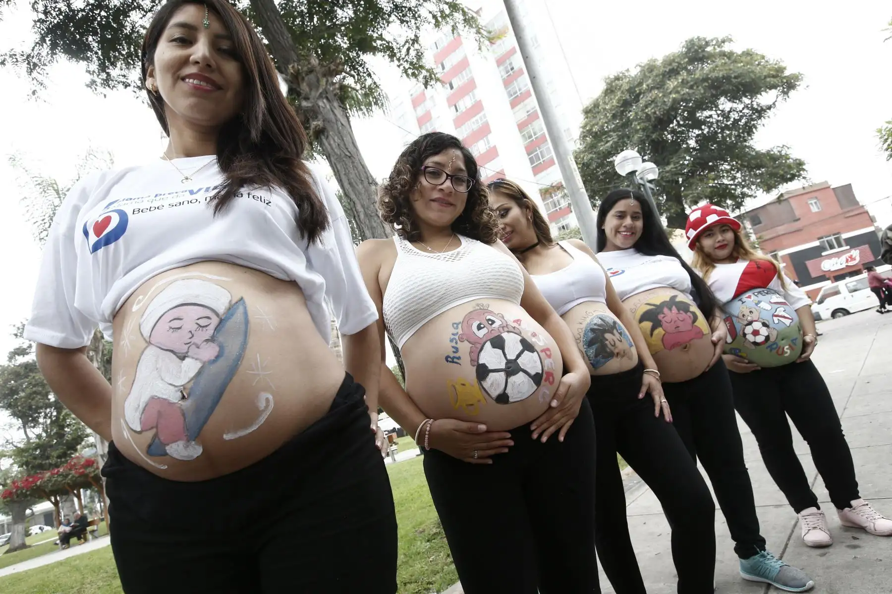 EsSalud realiza campaña de maternidad saludable y segura con concurso de baile. Foto: ANDINA/Melina Mejía