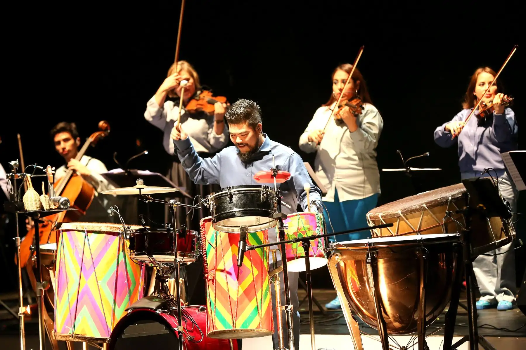En el Gran Teatro Nacional presentan El Perú Mágico de Jean Pierre Magnet. Foto: ANDINA/Dante Zegarra.