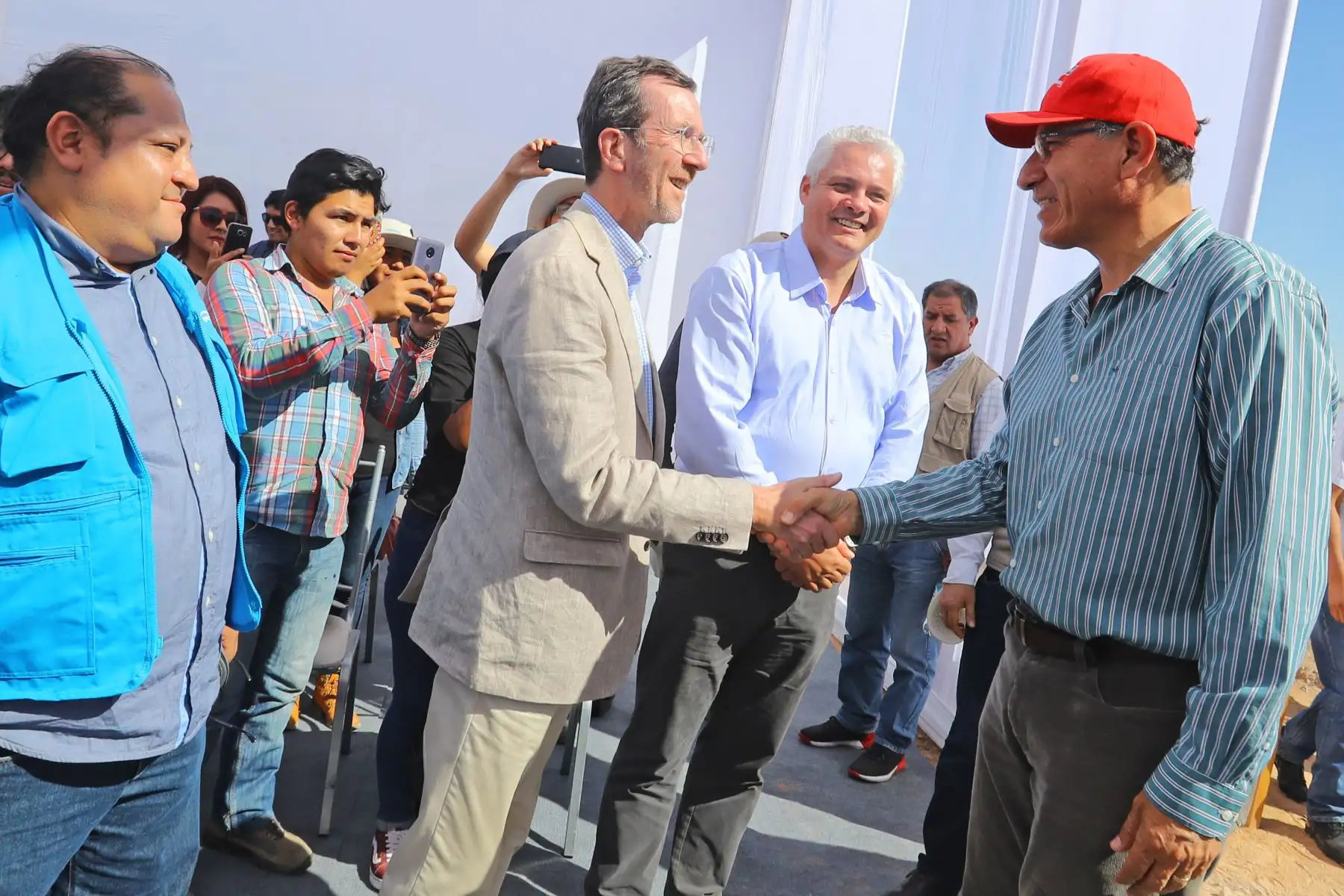 Presidente Martín Vizcarra inauguró la central solar Intipampa de Moquegua. Foto: ANDINA/Prensa Presidencia.