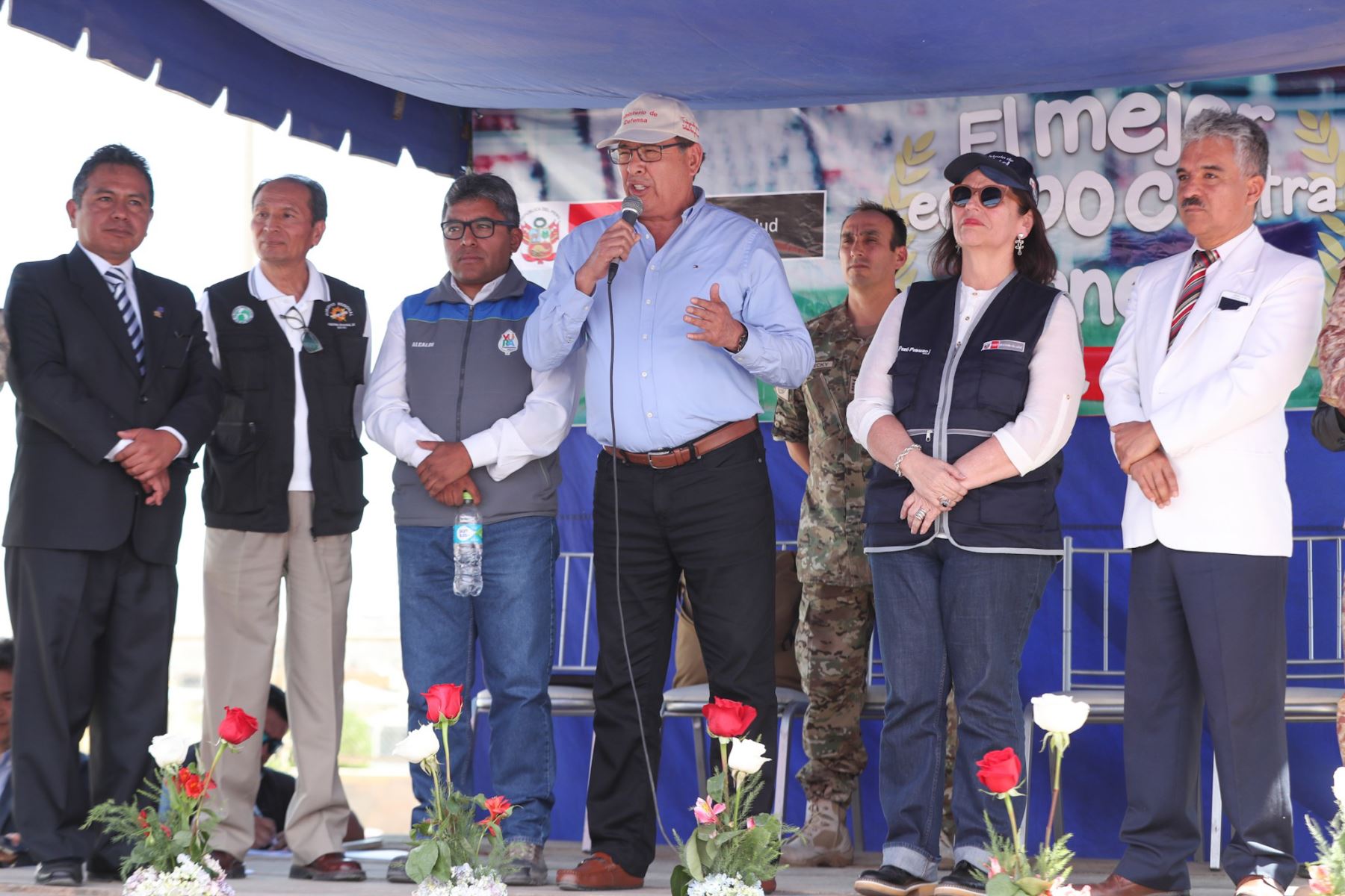Ministro de Defensa  José Huerta, lideró el Lanzamiento de la Jornada Nacional contra la Anemia, en la región de Arequipa.Foto:ANDINA/ MIndef