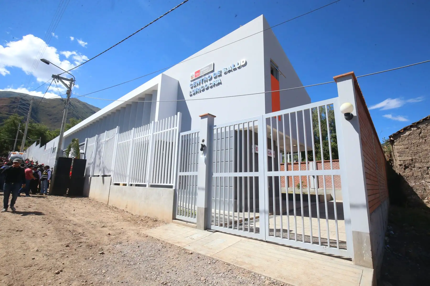 Jefe de Estado Martín Vizcarra inspeccionó el Centro de Salud de Luricocha en Huanta. Foto: ANDINA/Prensa Presidencia