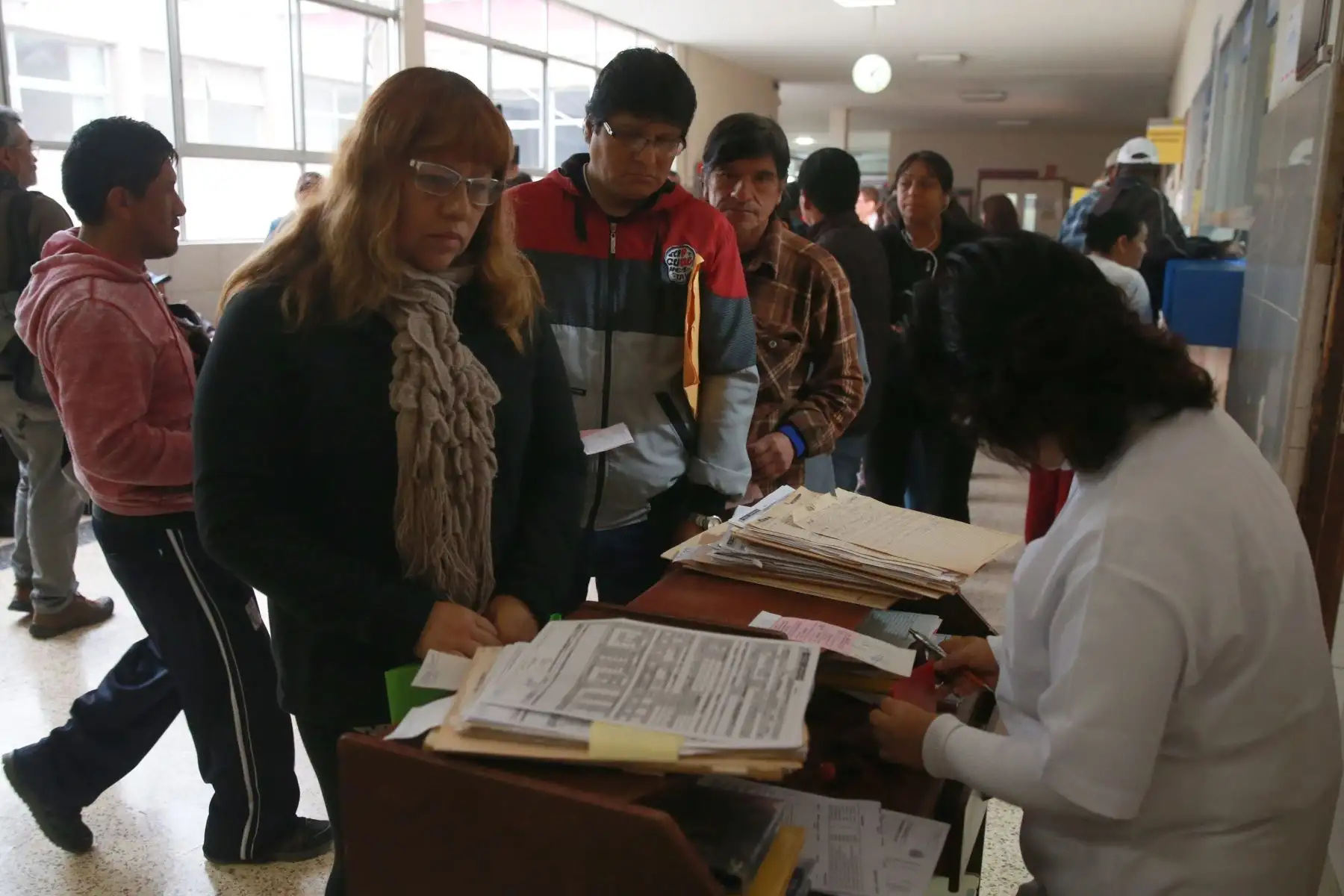 La Contraloría General inició hoy a nivel nacional el operativo de control “Por una salud de calidad” con la finalidad de supervisar la prestación de los servicios de salud, el abastecimiento de medicamentos e insumos médicos. Foto: ANDINA/Vidal Tarqui