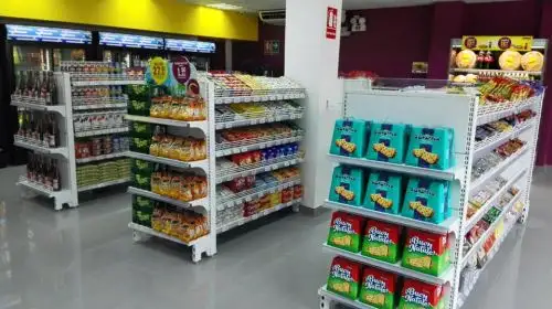 Tienda de conveniencia Tambo. ANDINA