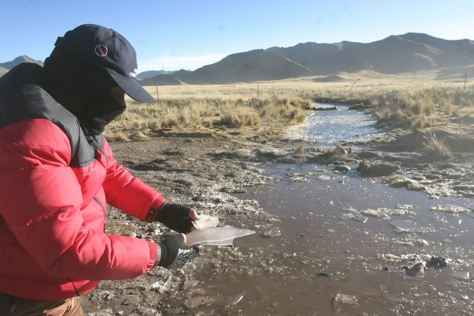 Senamhi advirtió que la temperatura descenderá hasta los 15 grados bajo cero en zonas altoandinas ubicadas a más de 4,000 metros de altitud. ANDINA/archivo