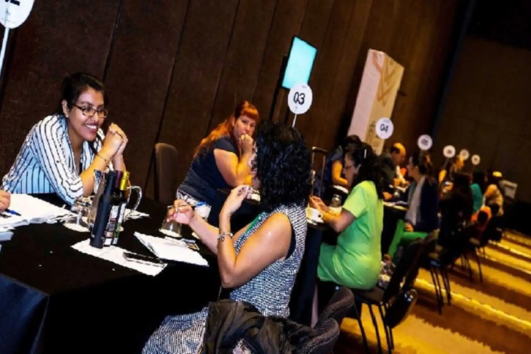 Mmp y Promperú organizaron seminario ‘Comercio y Género en el Perú’, que permitió a los asistentes identificar las oportunidades y desafíos para la internacionalización de las empresas lideradas por mujeres y obtener conocimientos en comercio exterior desde un enfoque intersectorial.