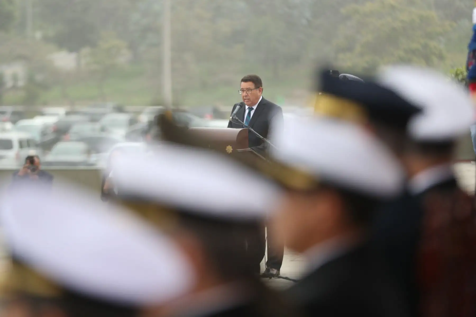 Más de 200 cascos azules peruanos que participaron en misiones de paz de las Naciones Unidas, recibieron el Cintillo de Operaciones de Paz, como reconocimiento a su contribución a la pacificación, estabilización y desarrollo de los países adonde fueron destacados, en una ceremonia que fue presidida por el ministro de Defensa, José Huerta Torres, en el Cuartel General del Ejército.Foto: ANDINA/Mindef