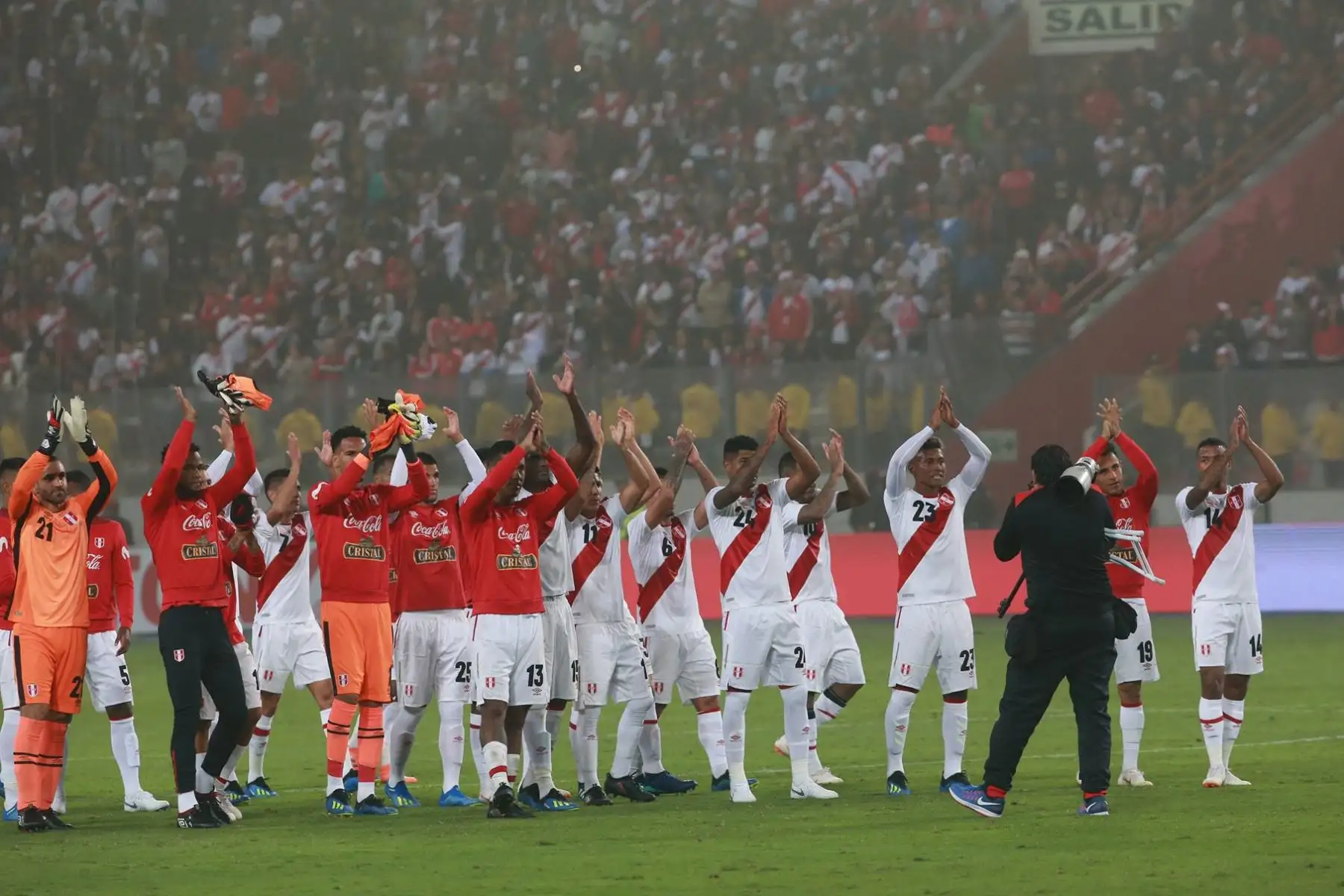 La selección peruana se despidió de la afición con un triunfo (2-0) ante Escocia. Foto: ANDINA/Jhony Laurente