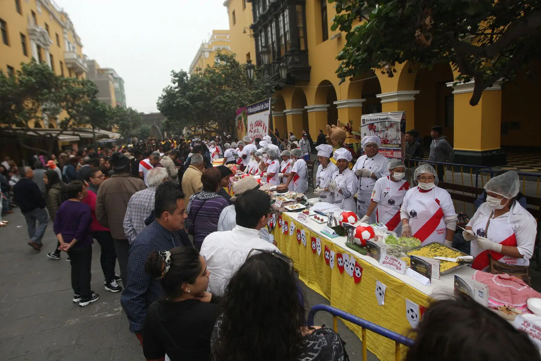 Feria gastronómica,"Causa por la blanquiroja"organizada por la  Municipalidad de Lima,en el marco del Dia Mundial de la papa.Foto:ANDINA/Héctor Vinces.