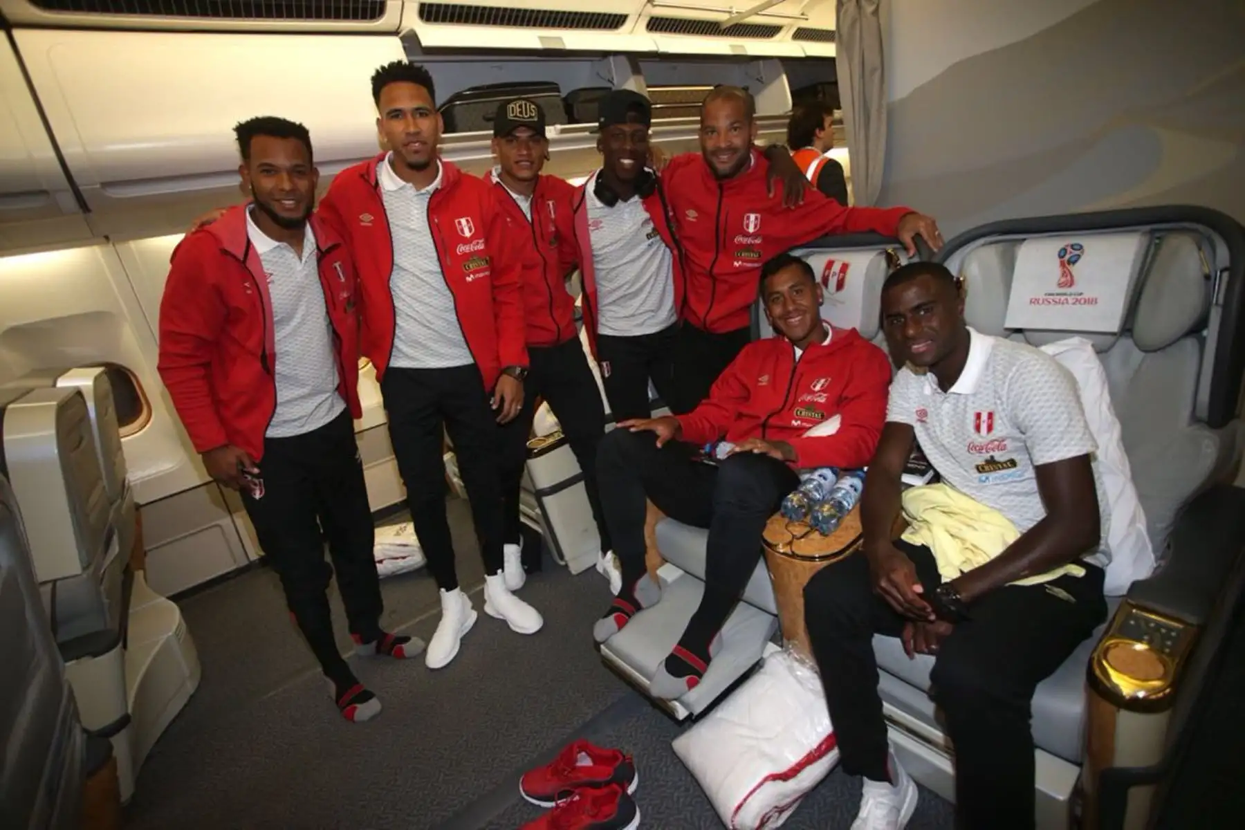 Selección Peruana viajó a Europa para completar su preparación al Mundial.Foto: ANDINA/FPF