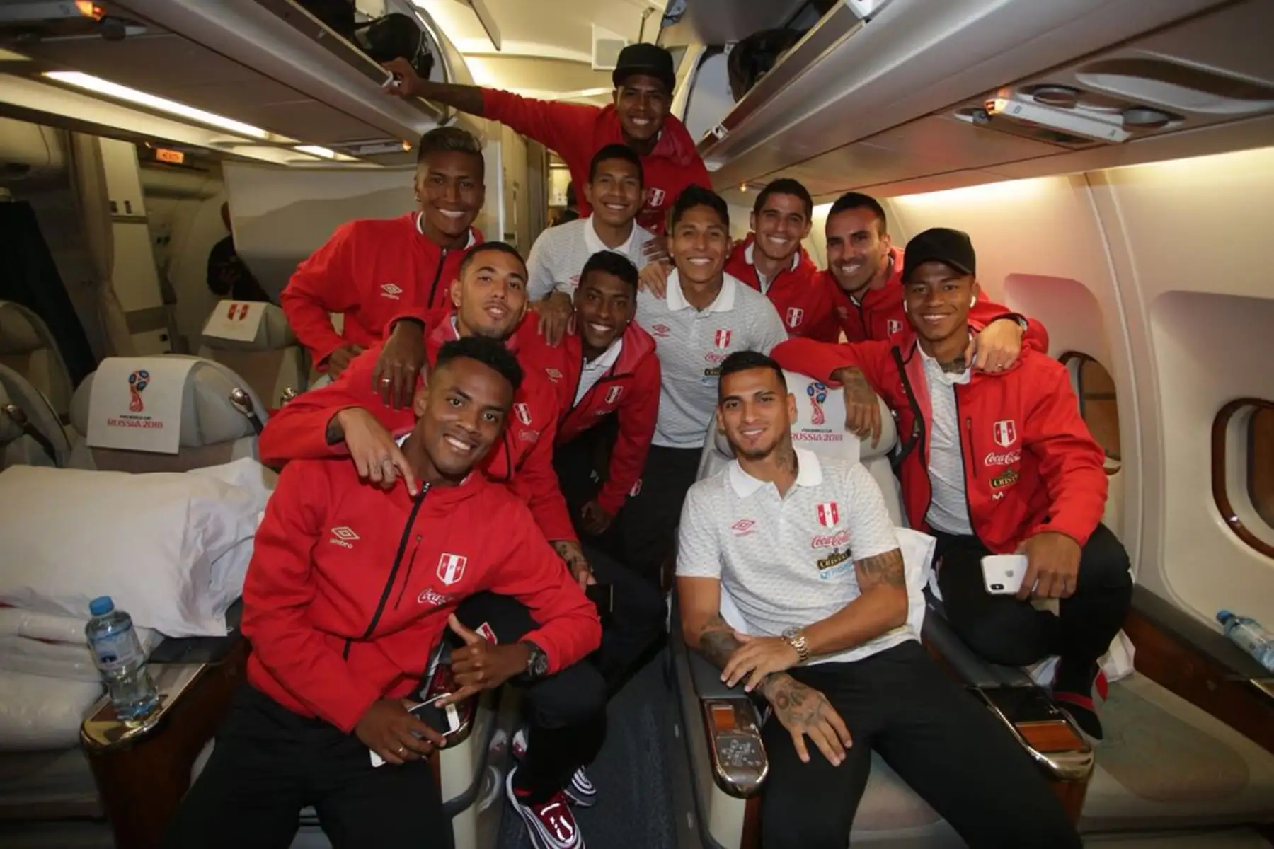 Selección Peruana viajó a Europa para completar su preparación al Mundial.Foto: ANDINA/FPF