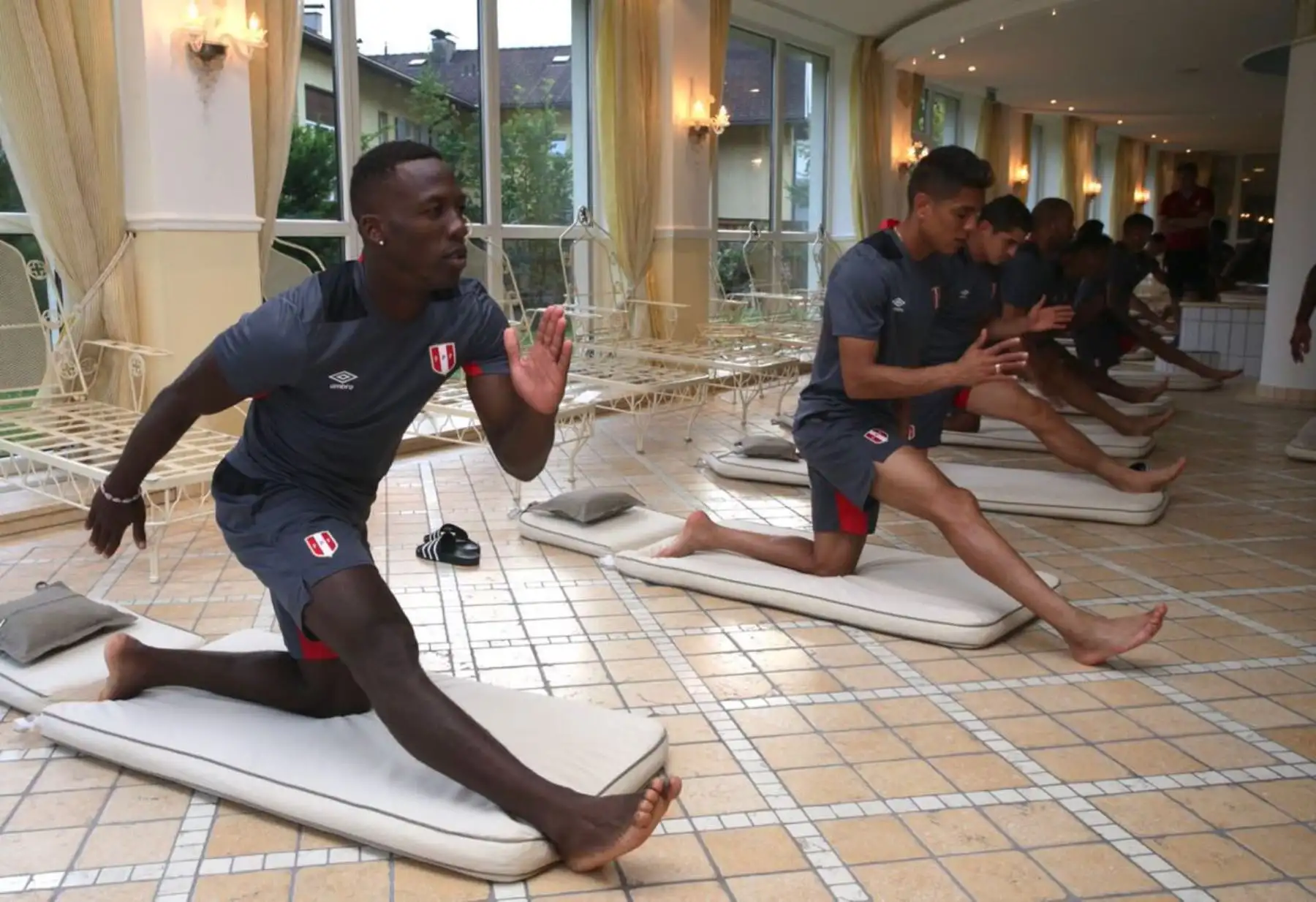 Selección peruana en su primer día de trabajo físico en Austria.Foto: ANDINA/FPF