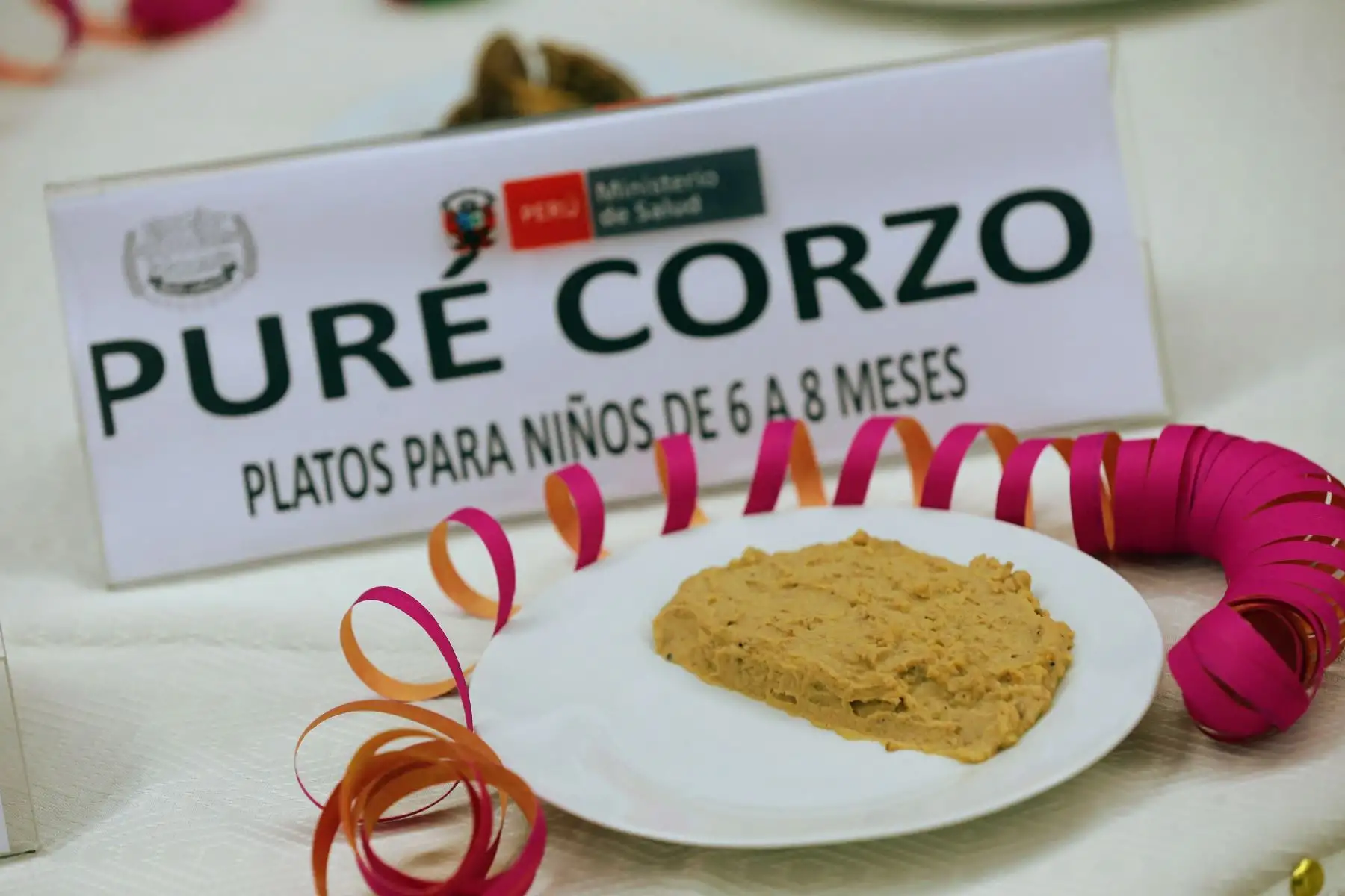 El MINSA otorga reconocimiento a "madres mundialistas" que apoyan la Jornada Nacional contra la Anemia. Foto: ANDINA/Luis Iparraguirre