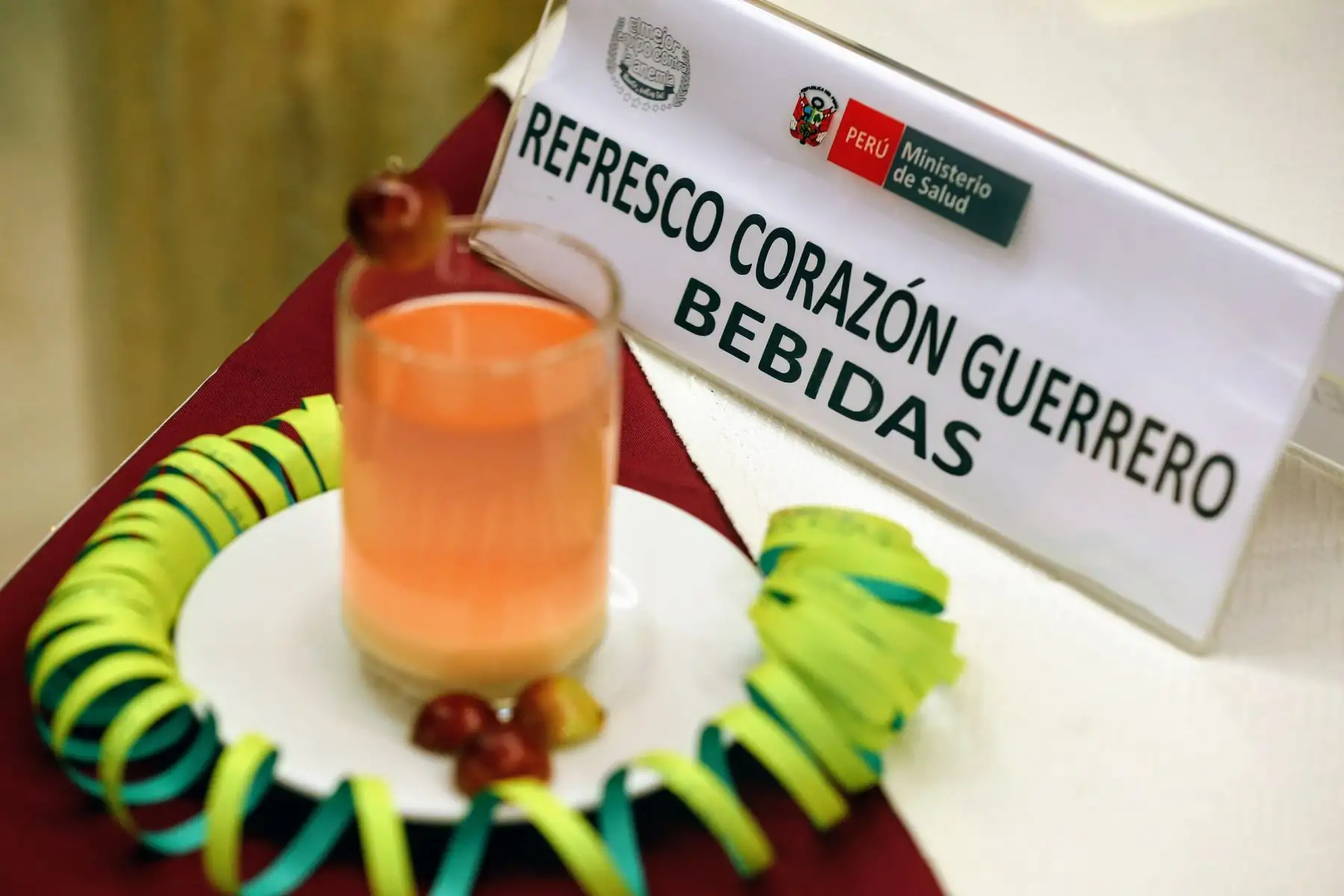 El MINSA otorga reconocimiento a "madres mundialistas" que apoyan la Jornada Nacional contra la Anemia. Foto: ANDINA/Luis Iparraguirre