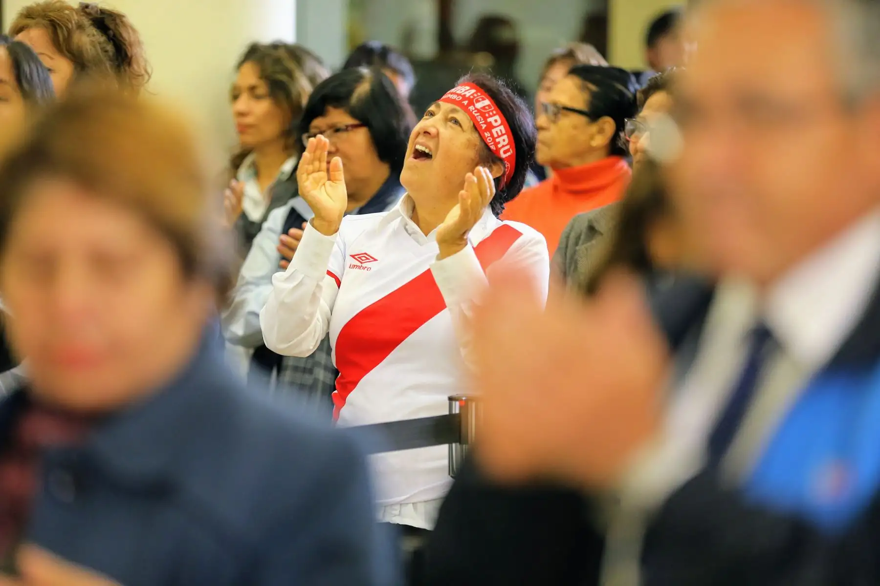 El MINSA otorga reconocimiento a "madres mundialistas" que apoyan la Jornada Nacional contra la Anemia. Foto: ANDINA/Luis Iparraguirre