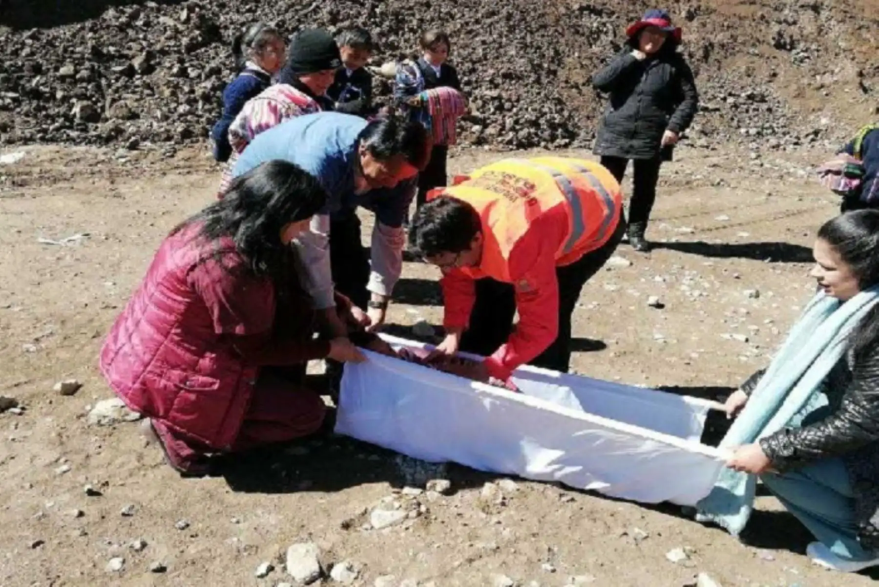 Uno de los mayores putos de concentración por el Simulacro de Sismo fue el parque universitario de San Juan, distrito de Yanacancha.