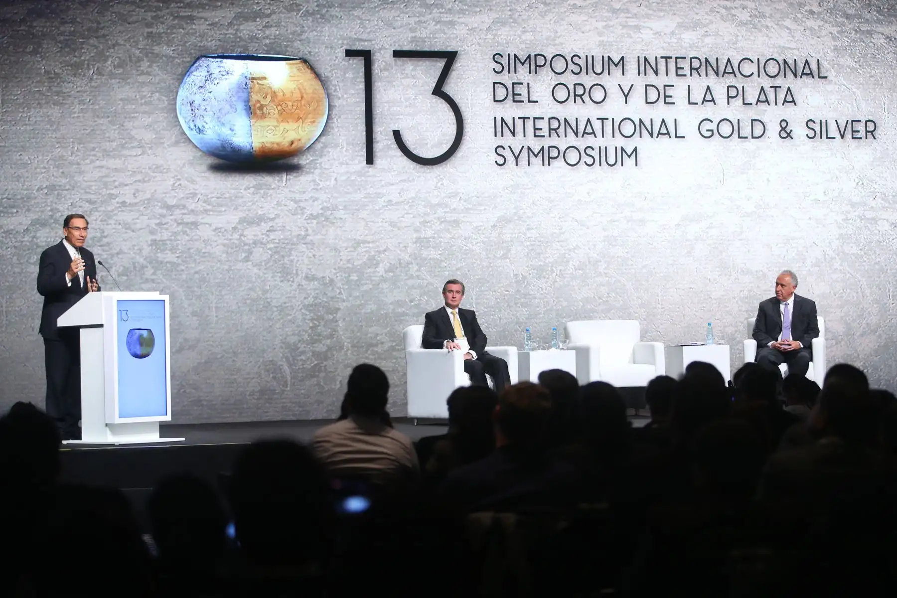 Presidente  Martin Vizcarra clausuró el 13.° Simposio Internacional del Oro y de la Plata en San Isidro.Foto: ANDINA/ Prensa Presidencia