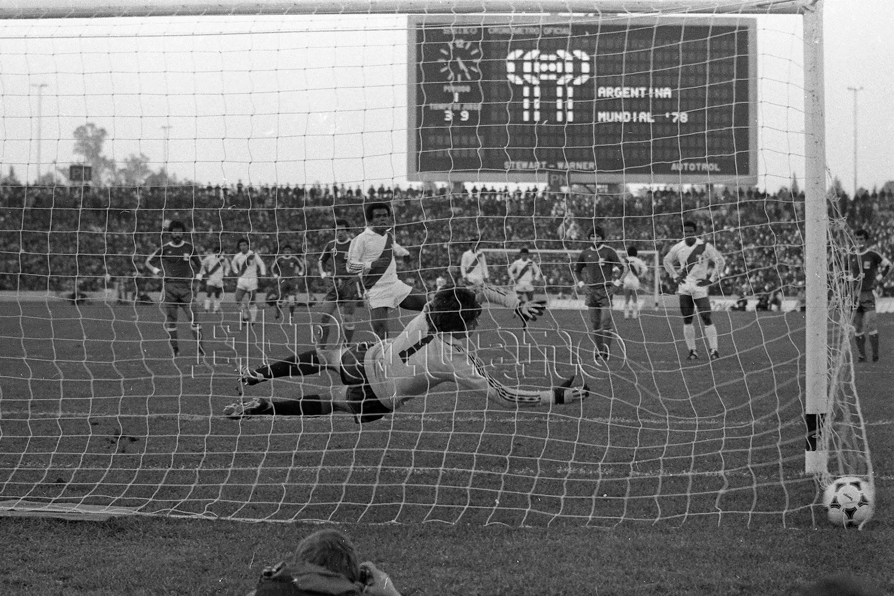 Puesto 2. Teófilo Cubillas con 26 goles. Revelación en México 70, el Nene ha marcado 10 goles en los mundiales, una marca que parece insuperable. Foto Archivo Histórico de El Peruano.