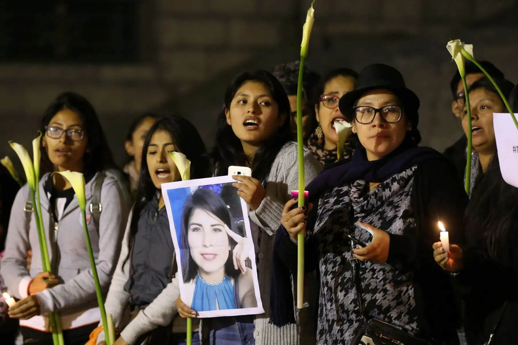 Plantón por muerte de Eyvi Ágreda, en Palacio de Justicia. Foto: ANDINA/ Dante Zegarra