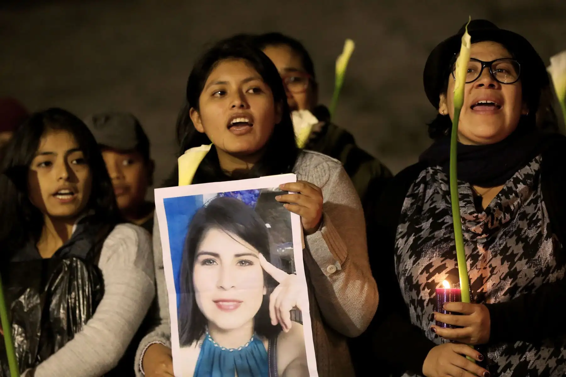 Plantón por muerte de Eyvi Ágreda, en Palacio de Justicia. Foto: ANDINA/ Dante Zegarra