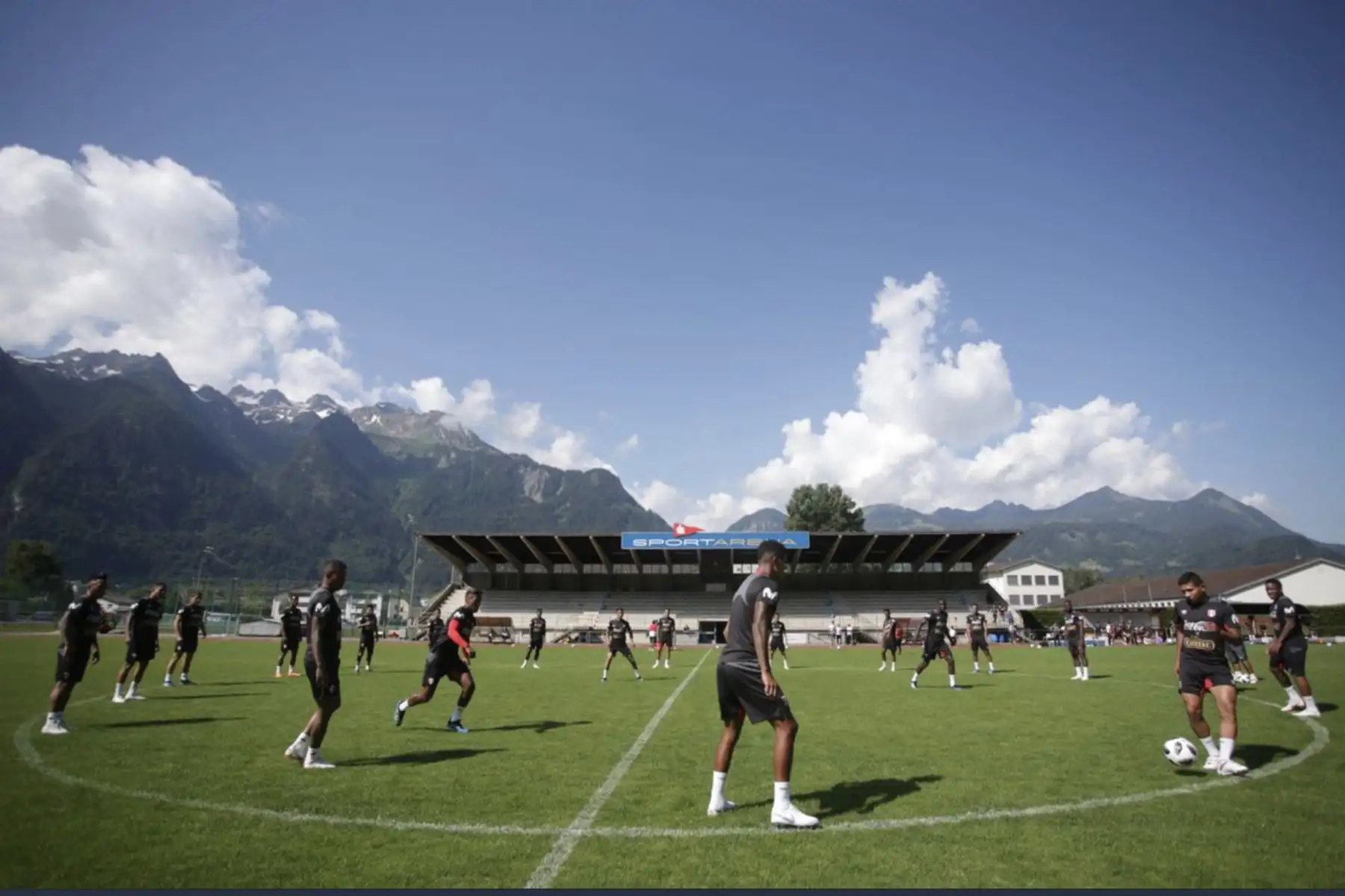 Postales de la segunda jornada de entrenamientos de la Selección  Peruana, en Austria. Foto:ANDINA/FPF