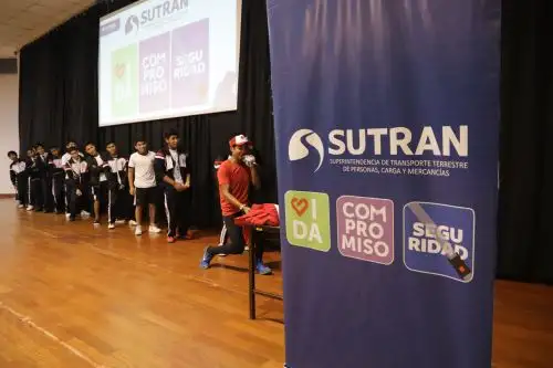 Escolares aprenden la importancia de la prevención de accidentes de tránsito. Foto:Andina/Difusión