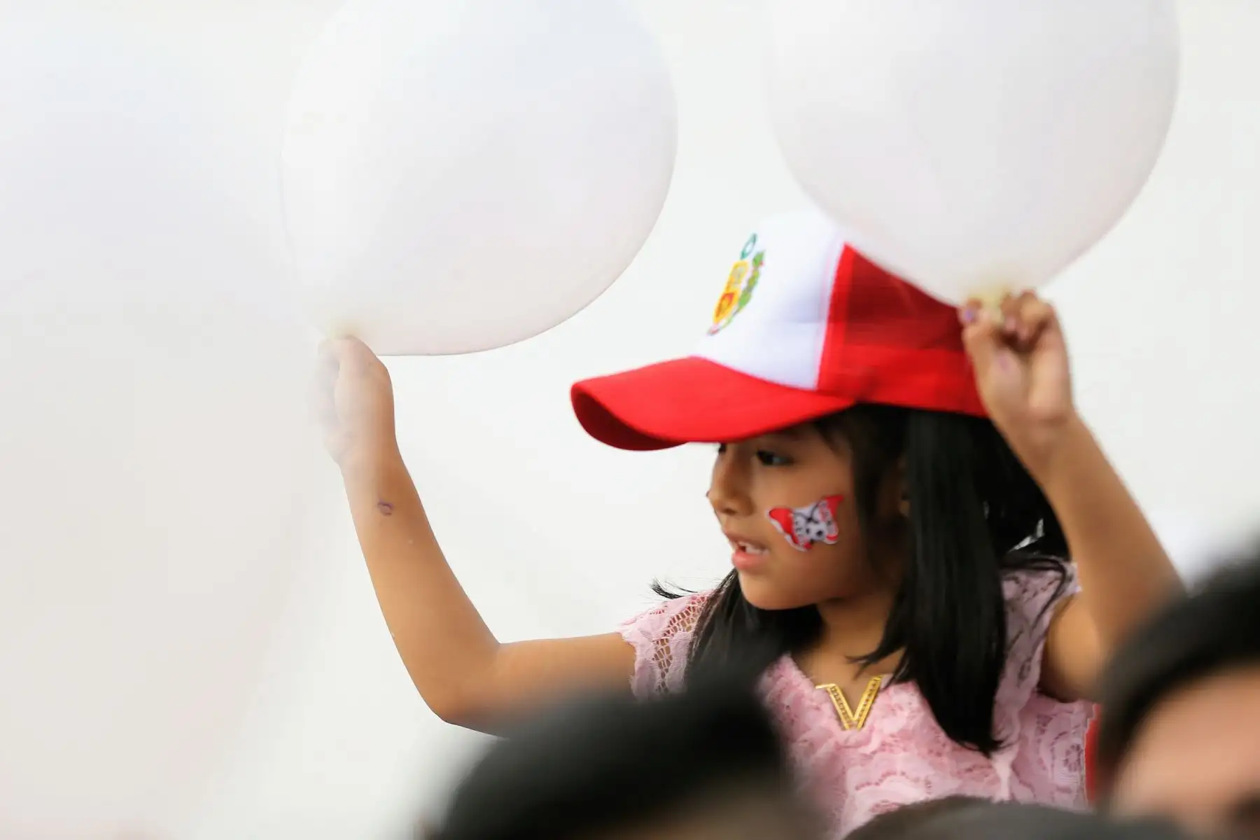 Celebración de hinchas en el Parque de La Muralla durante el partido de Perú contra Arabia Saudita. Foto: ANDINA/Luis Iparraguirre