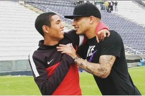 Sergio Peña y Paolo Guerrero. Foto: Instagram (Paolo Guerrero).