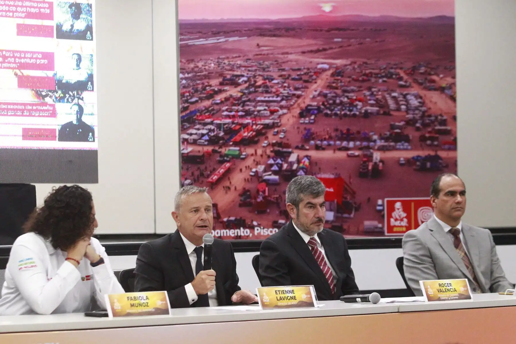 El director del Rally Dakar, Etienne Lavigne participa de la Conferencia de prensa sobre la organización del Dakar que tendrá como sede 100% el recorrido por el Perú. ANDINA/Eddy Ramos