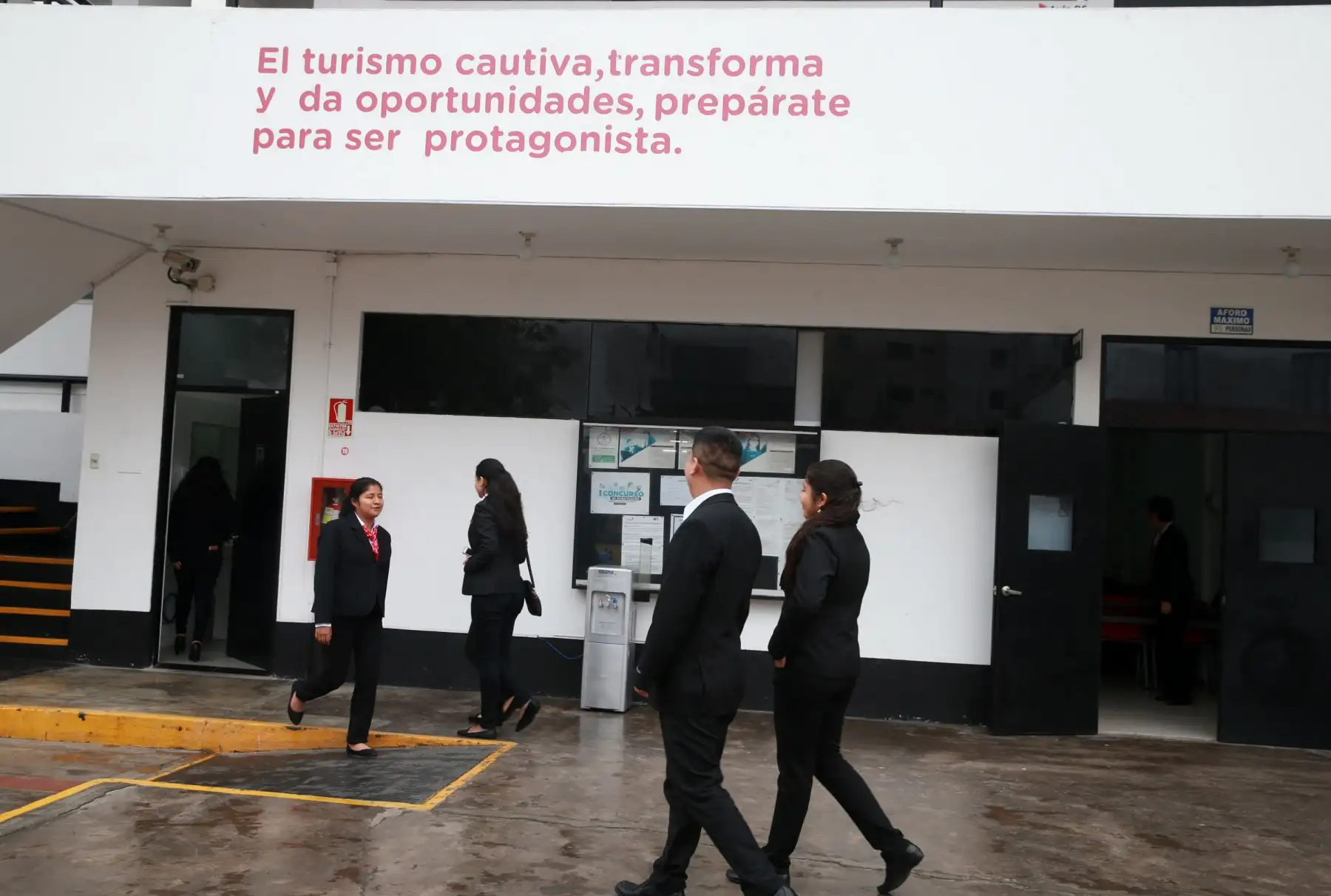 Cenfotur es el único centro de Formación Superior que cuenta con la Certificación Tedqual, otorgada por la Organización Mundial de Turismo .Foto: ANDINA/Norman Córdova